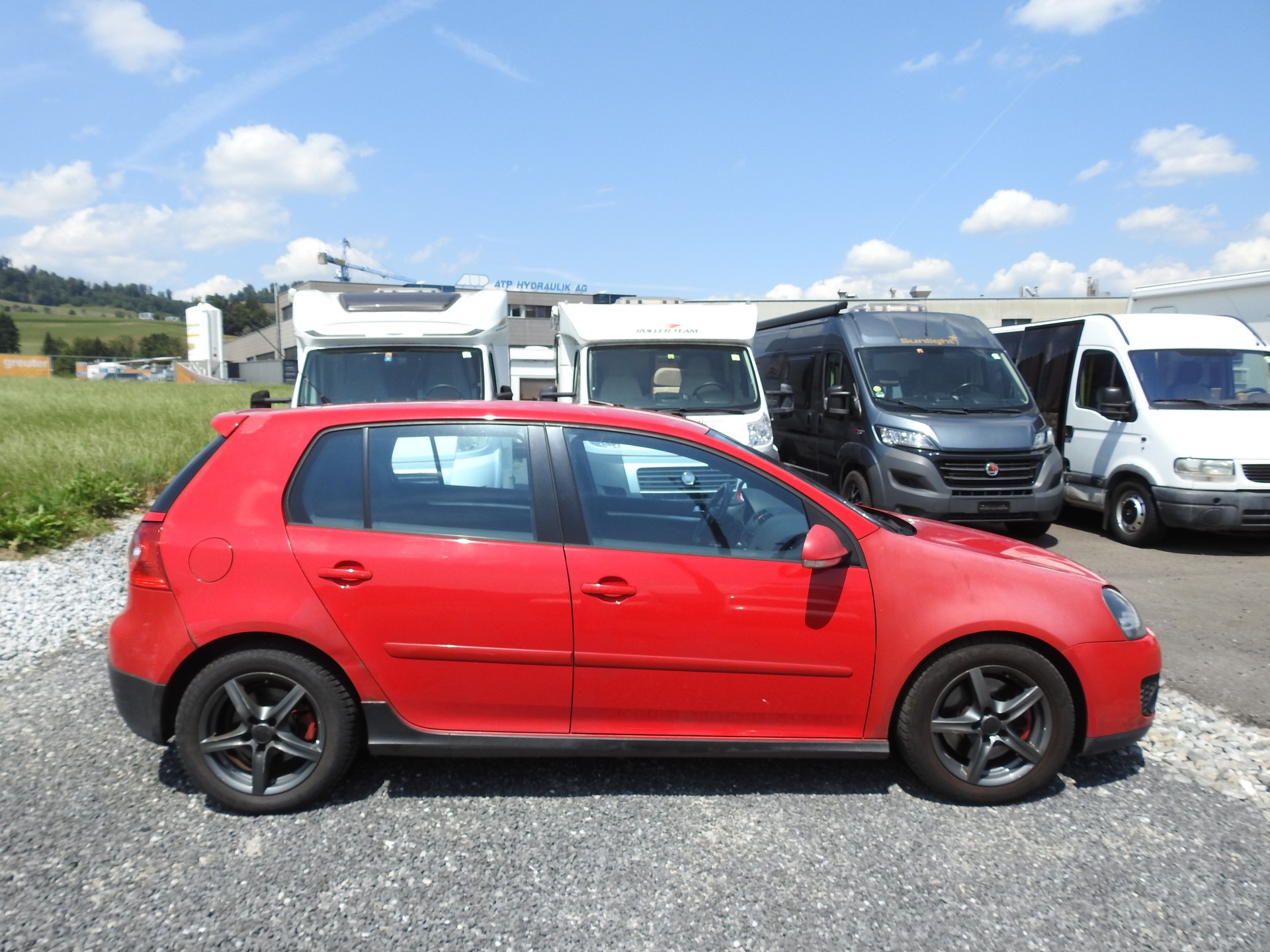 VW Golf 2.0 TFSI GTI-image-6