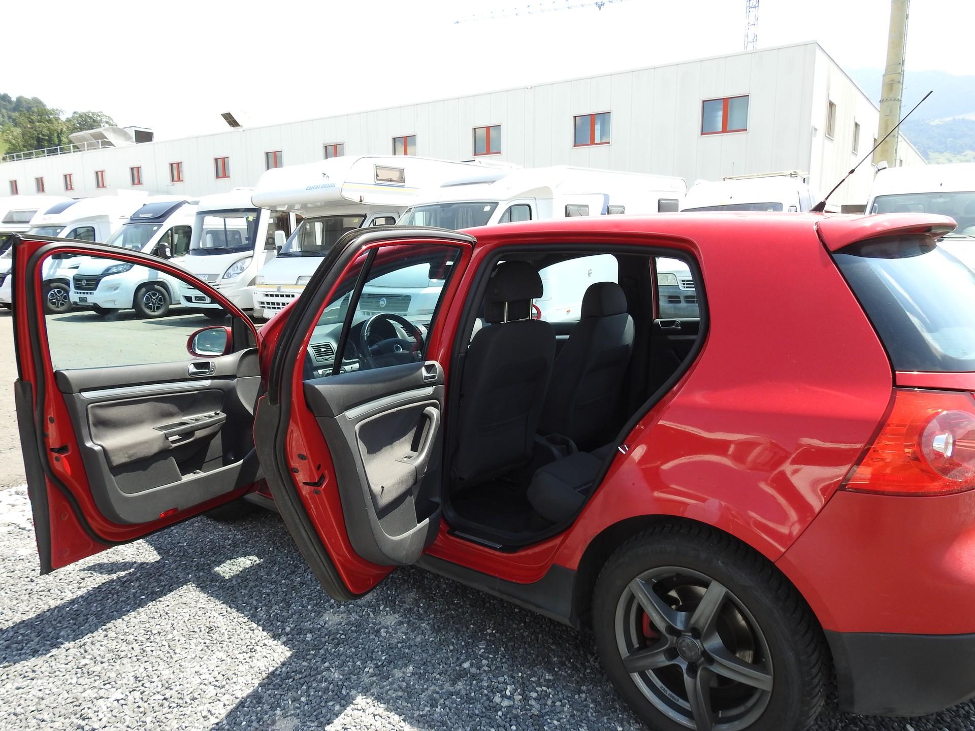 VW Golf 2.0 TFSI GTI-image-14
