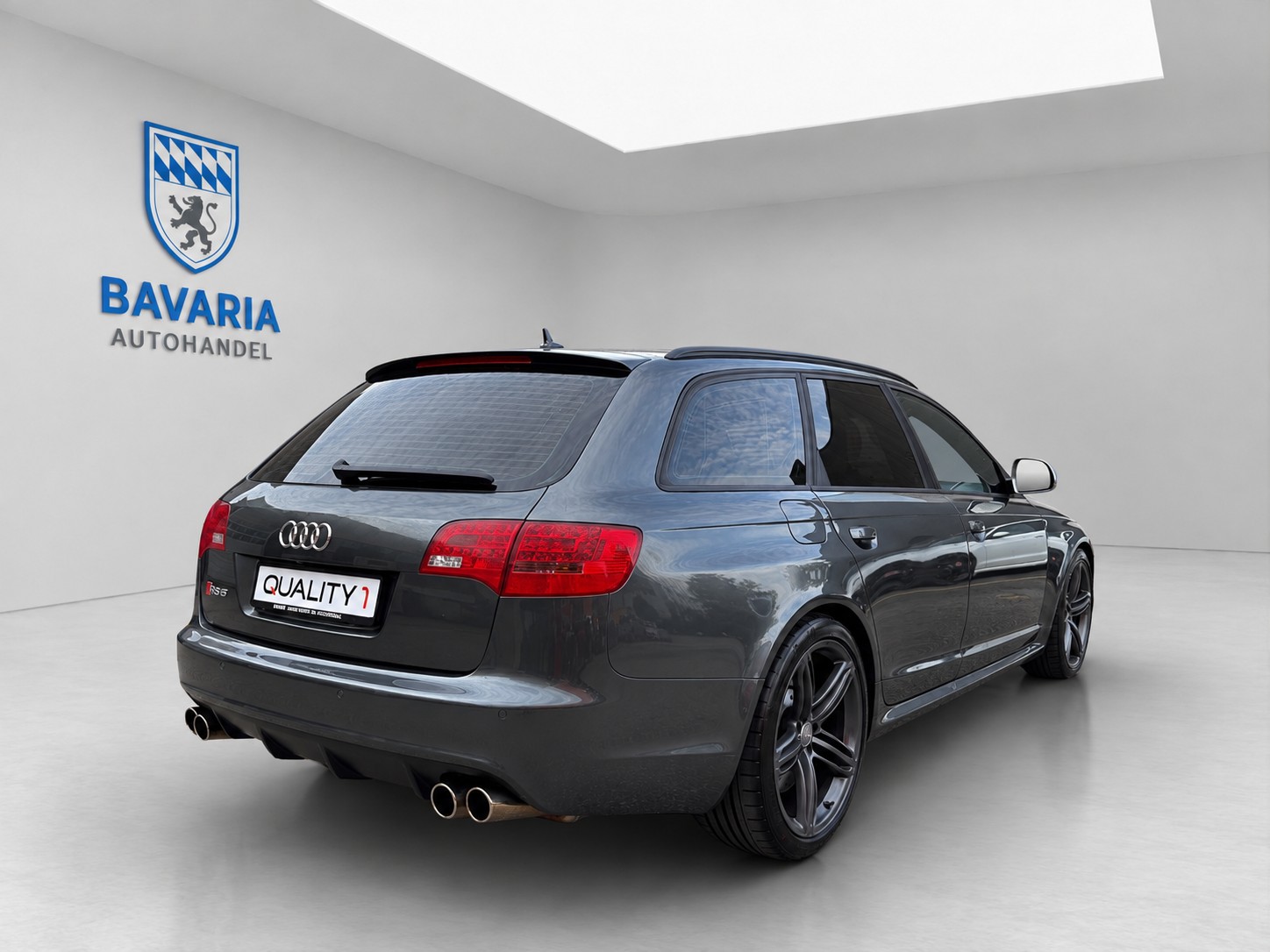 AUDI RS6 Avant 5.0 TFSI V10 quattro tiptronic * MTM 700PS*-image-5