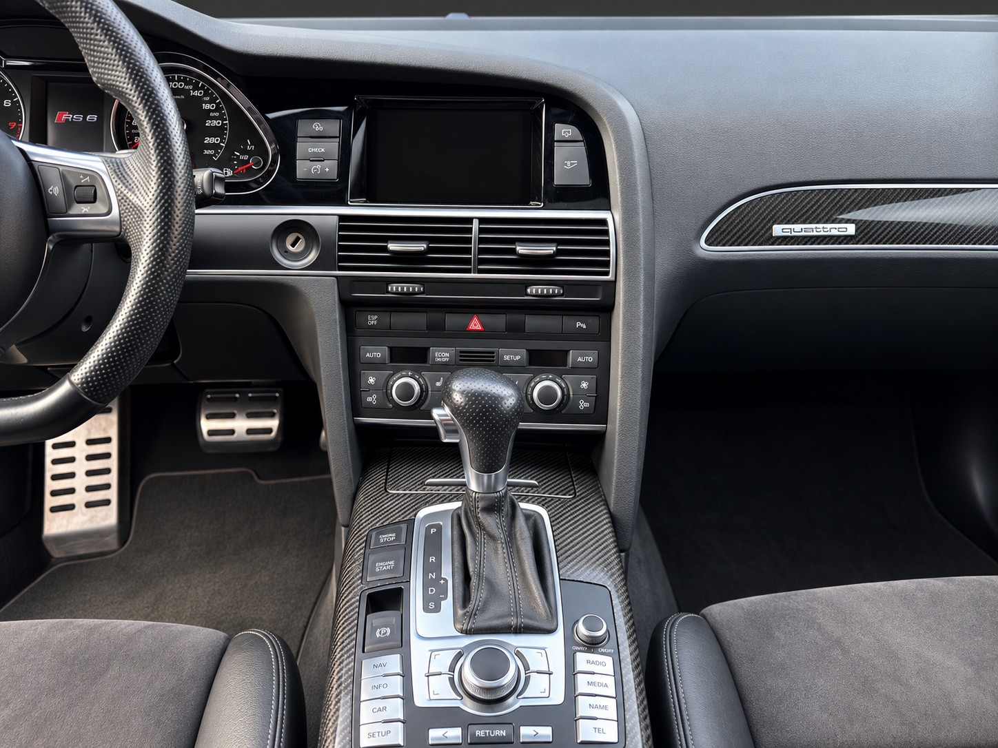 AUDI RS6 Avant 5.0 TFSI V10 quattro tiptronic * MTM 700PS*-image-12
