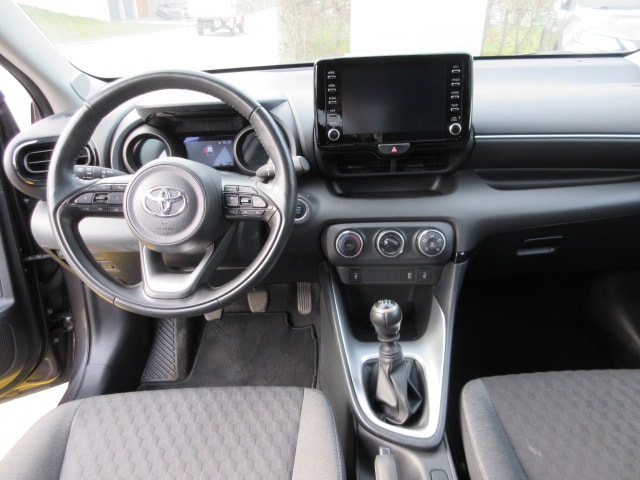 TOYOTA Yaris 1.5 VVT-iE Trend-image-6