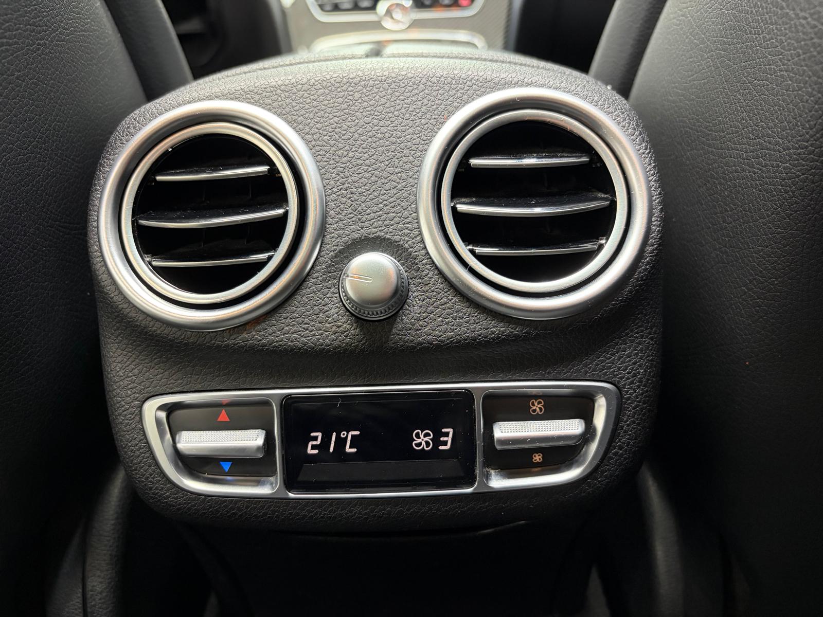 MERCEDES-BENZ C 250 d Swiss Star AMG Line 4Matic 9G-Tronic - Toit ouvrant-image-13