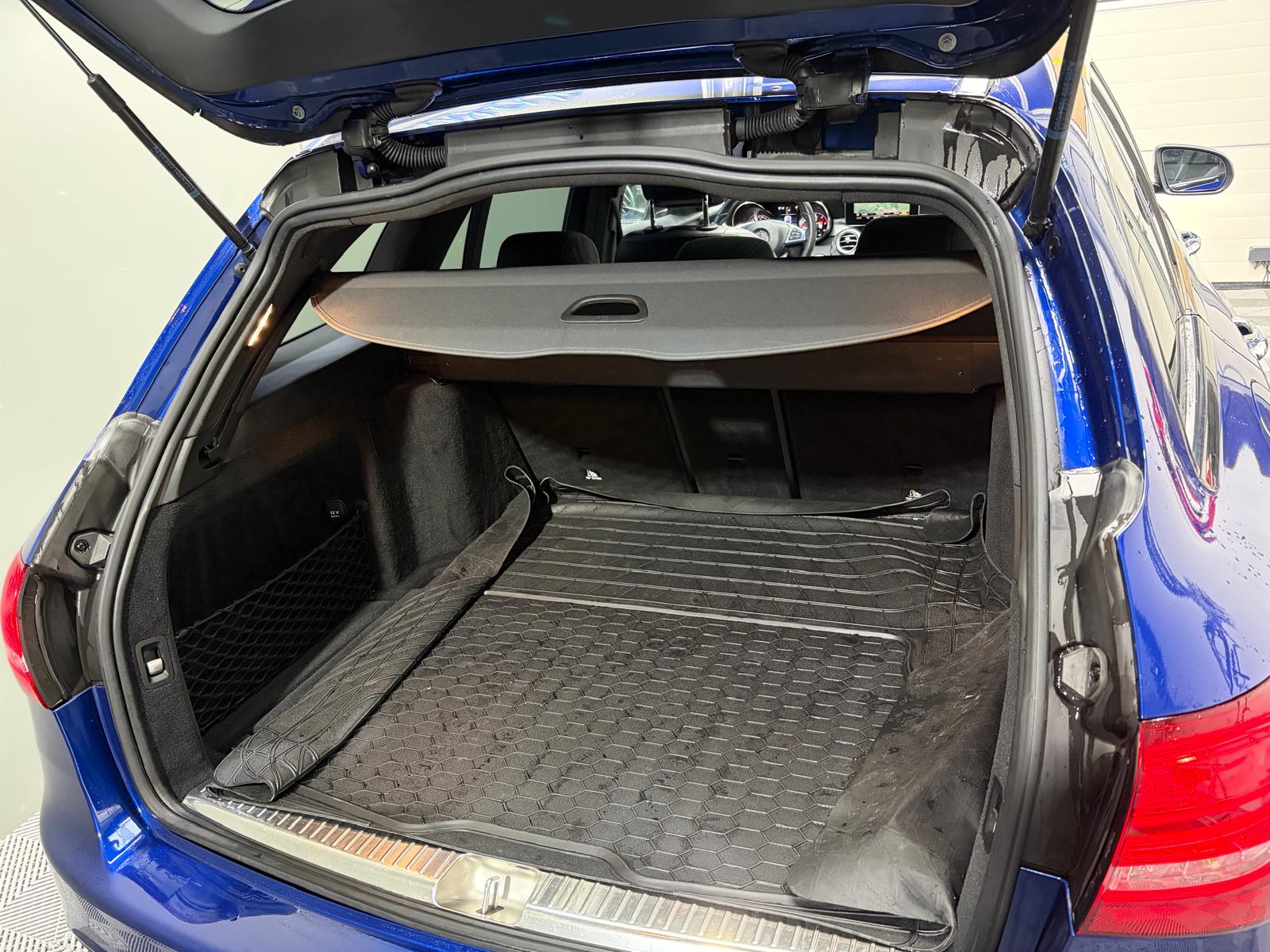 MERCEDES-BENZ C 250 d Swiss Star AMG Line 4Matic 9G-Tronic - Toit ouvrant-image-27