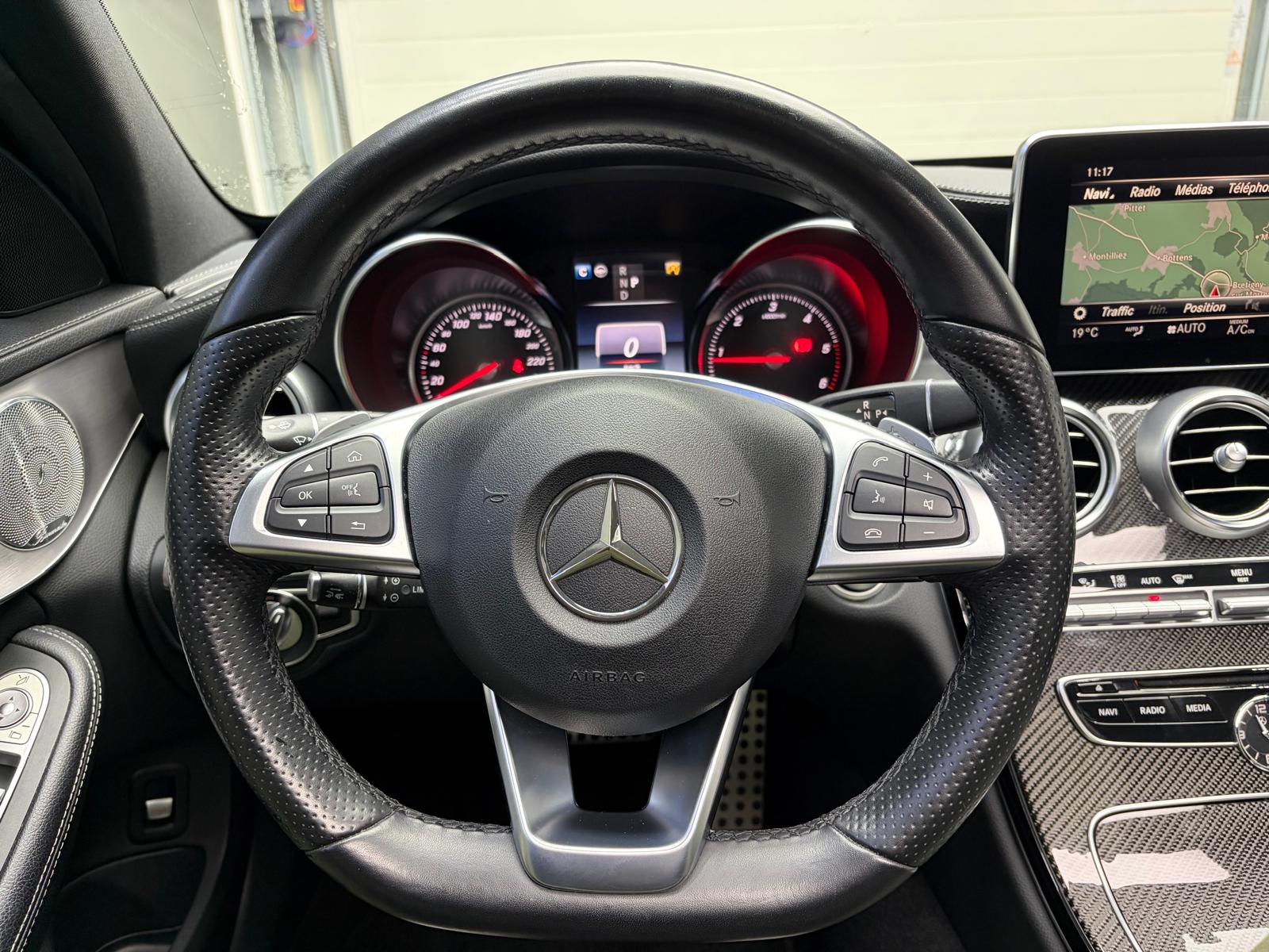 MERCEDES-BENZ C 250 d Swiss Star AMG Line 4Matic 9G-Tronic - Toit ouvrant-image-19