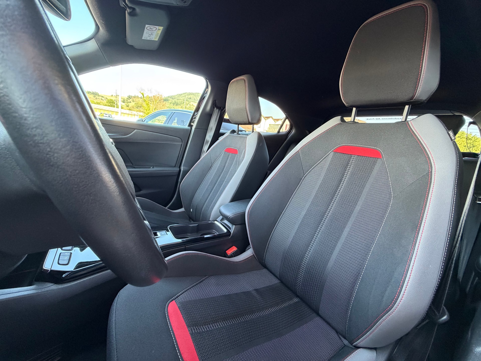 OPEL Mokka e-GS Line-image-10