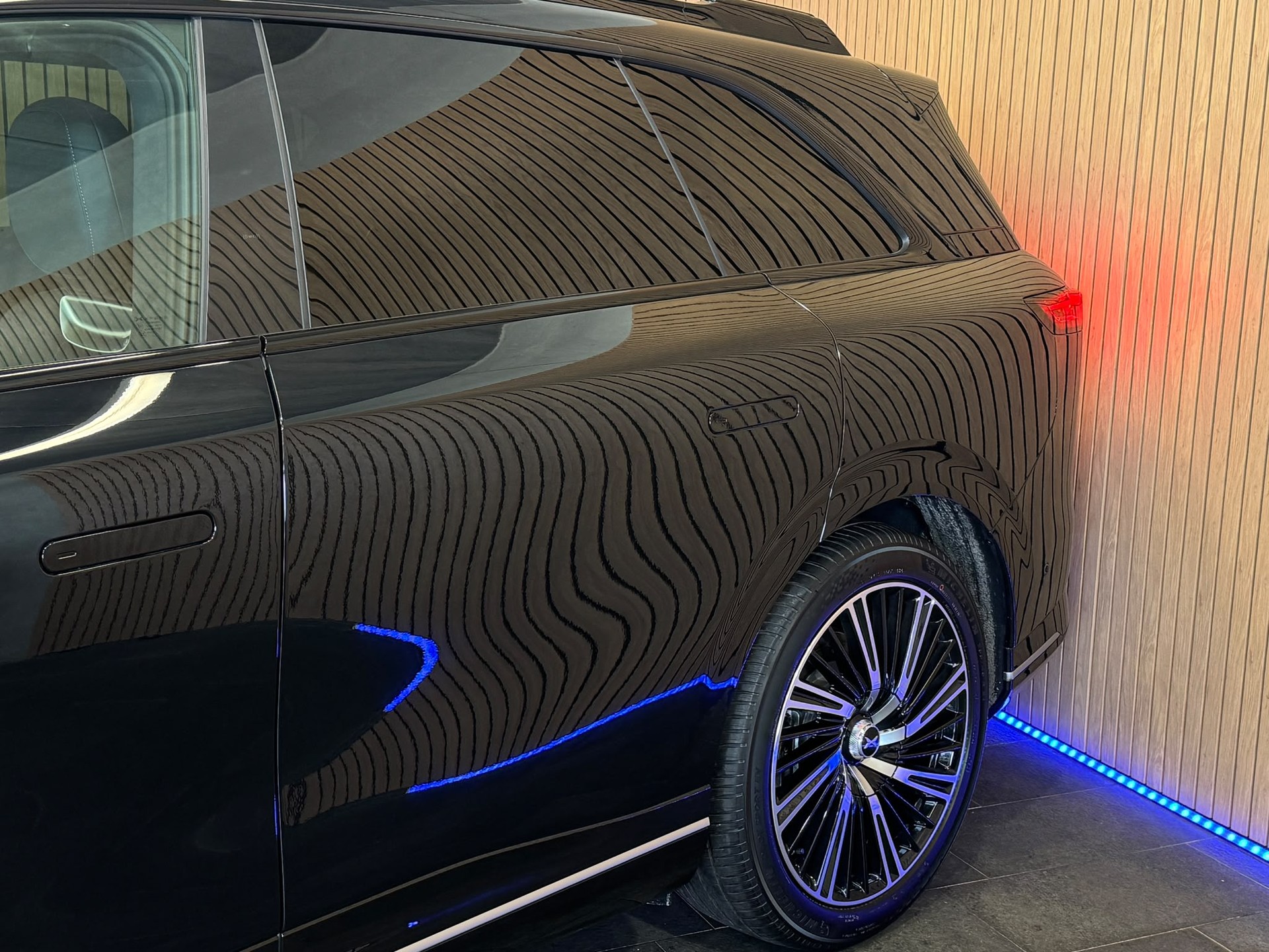 XPENG G9 93kWh Performance AWD-image-4