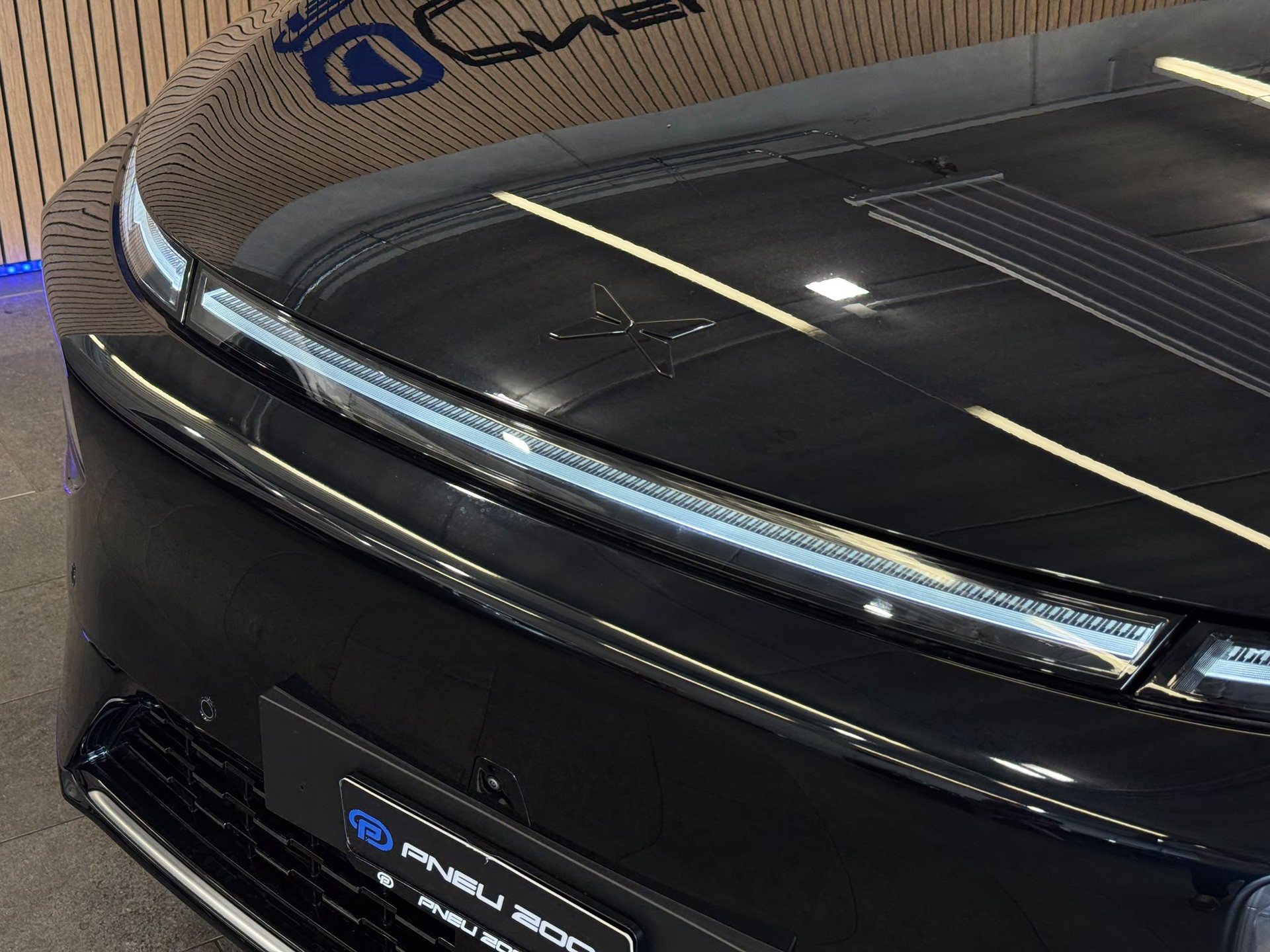 XPENG G9 93kWh Performance AWD-image-2