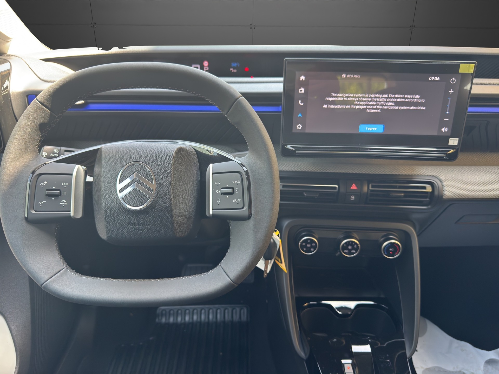 CITROEN C3 1.2 Hybrid Business-image-10