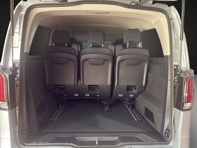MERCEDES-BENZ Vito 116 CDI Lang Tourer 9G-Tronic Pro-image-9
