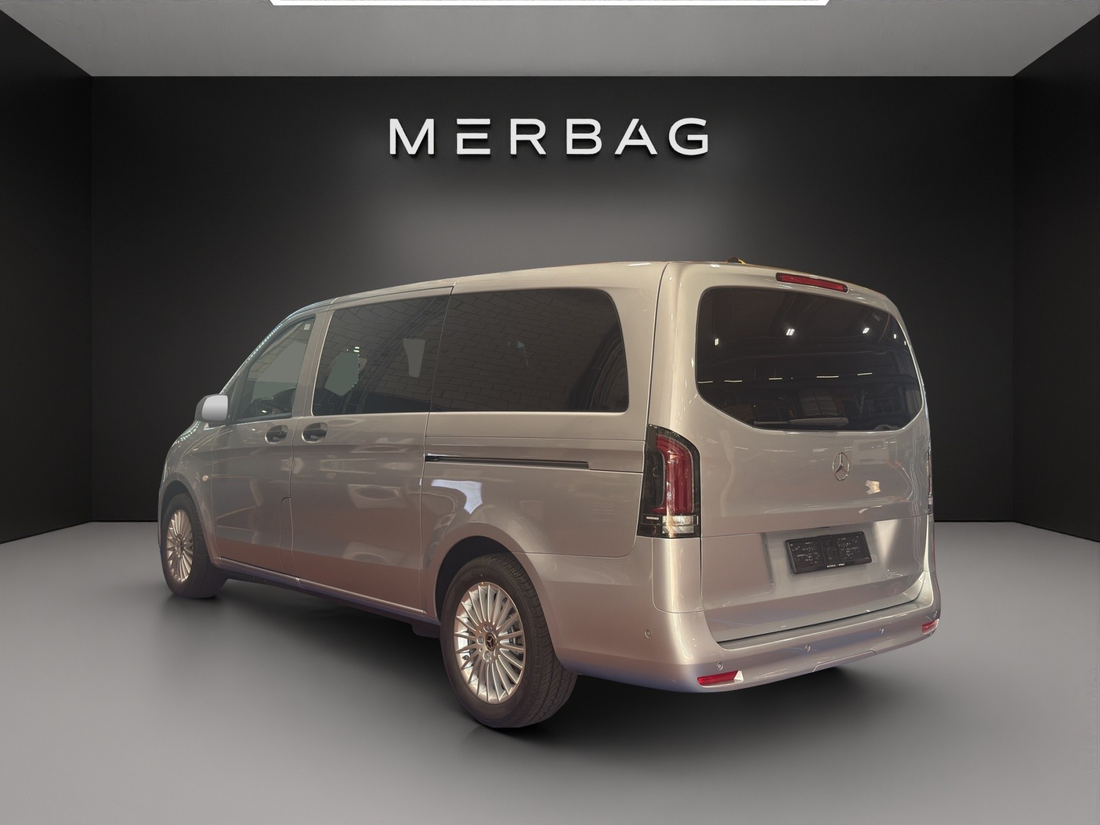 MERCEDES-BENZ Vito 116 CDI Lang Tourer 9G-Tronic Pro-image-3