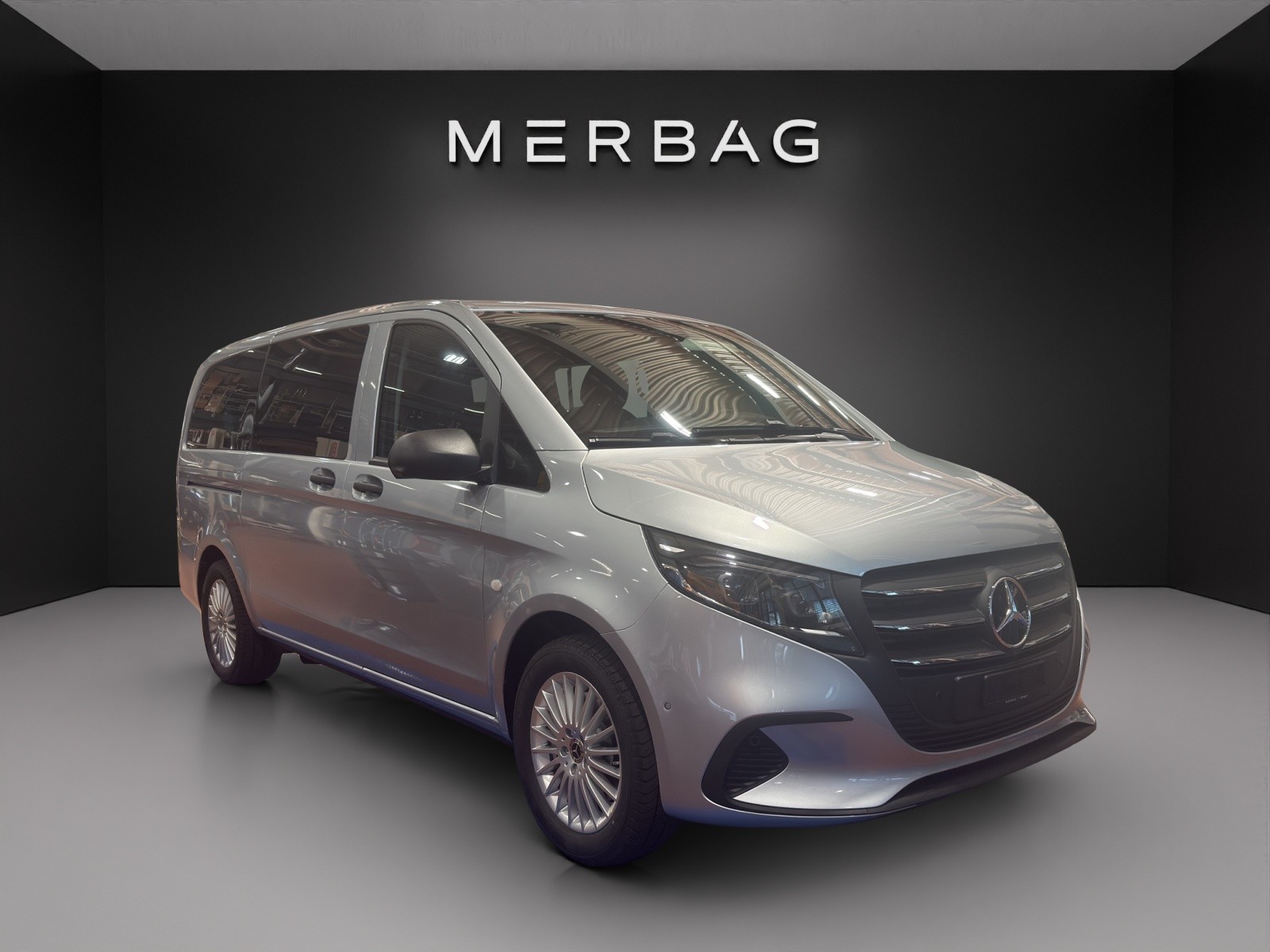 MERCEDES-BENZ Vito 116 CDI Lang Tourer 9G-Tronic Pro-image-0