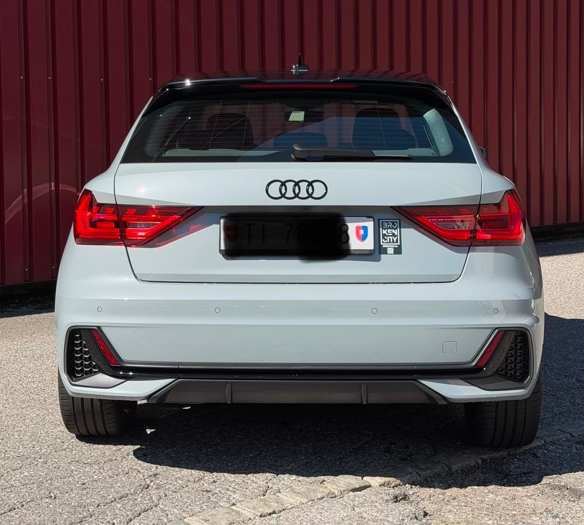 AUDI 1.5 35 TFSI S Line S-Tronic-image-2