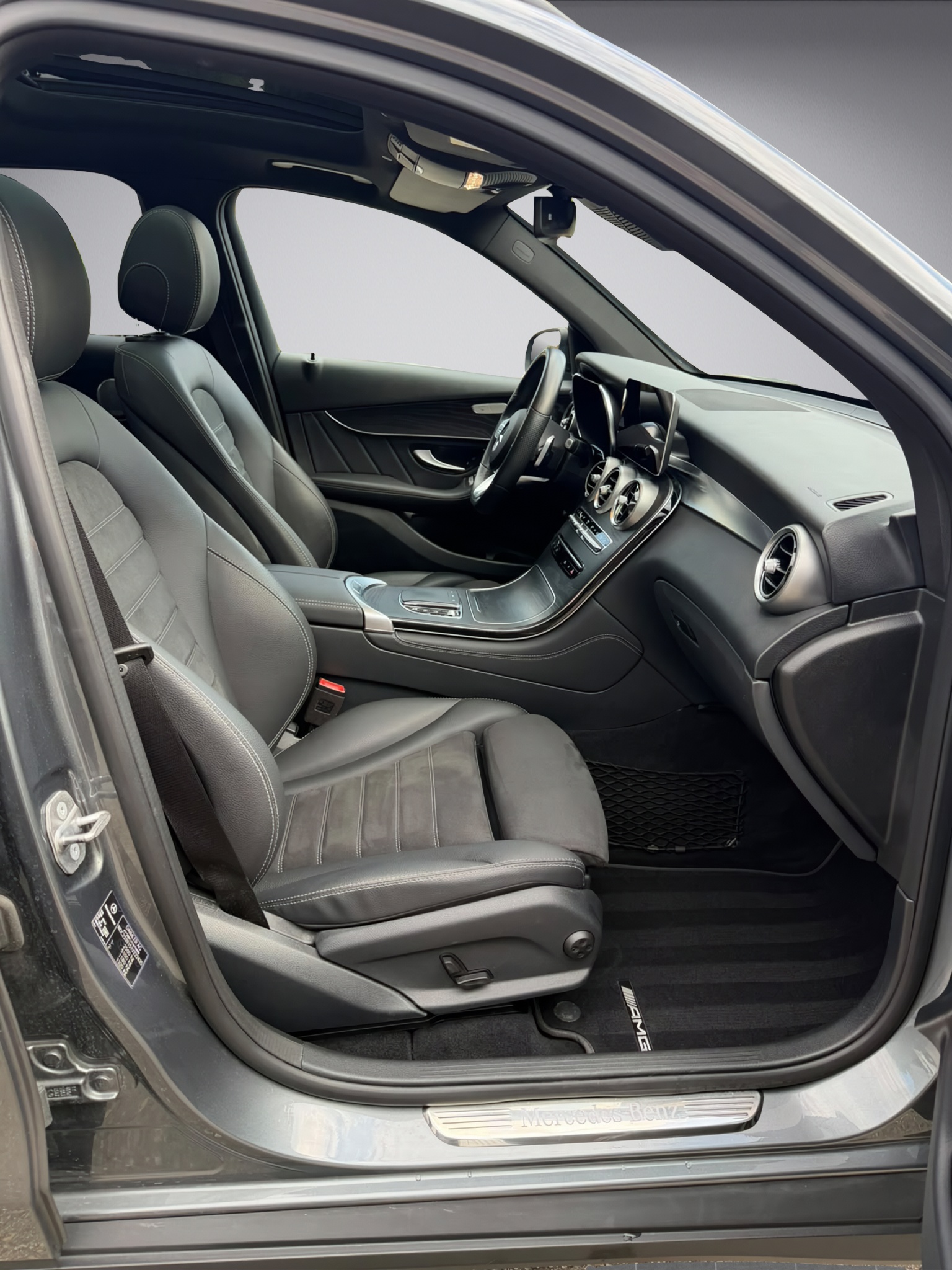 MERCEDES-BENZ GLC 220 d AMG Line 4Matic 9G-Tronic * Facelift *-image-13