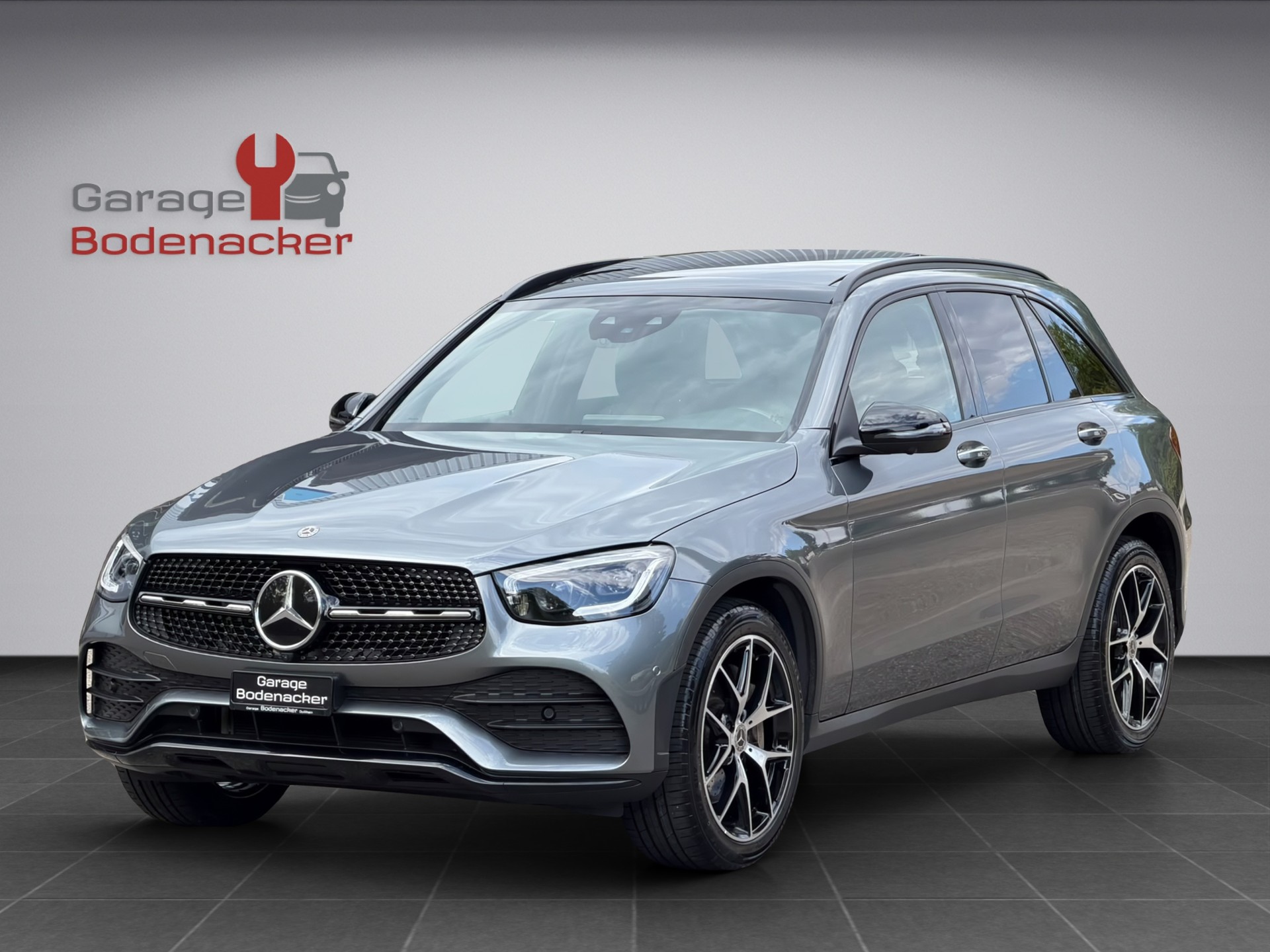 MERCEDES-BENZ GLC 220 d AMG Line 4Matic 9G-Tronic * Facelift *-image-1