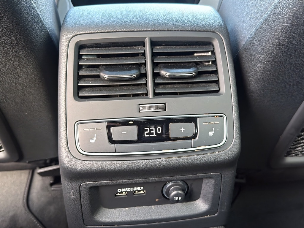 AUDI A4 Avant 45 TFSI S line S-tronic quattro*Panodach, ACC Tempomat, AHK, 19"Alu, (5-Jahre Garantie)-image-13