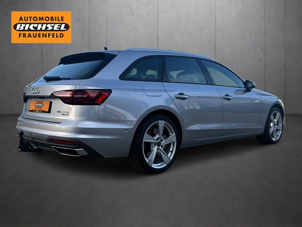 AUDI A4 Avant 45 TFSI S line S-tronic quattro*Panodach, ACC Tempomat, AHK, 19"Alu, (5-Jahre Garantie)-image-3