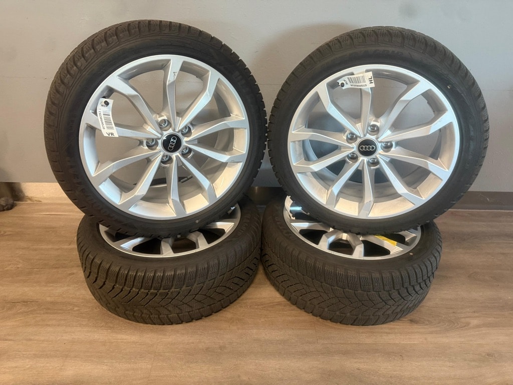 AUDI A4 Avant 45 TFSI S line S-tronic quattro*Panodach, ACC Tempomat, AHK, 19"Alu, (5-Jahre Garantie)-image-14