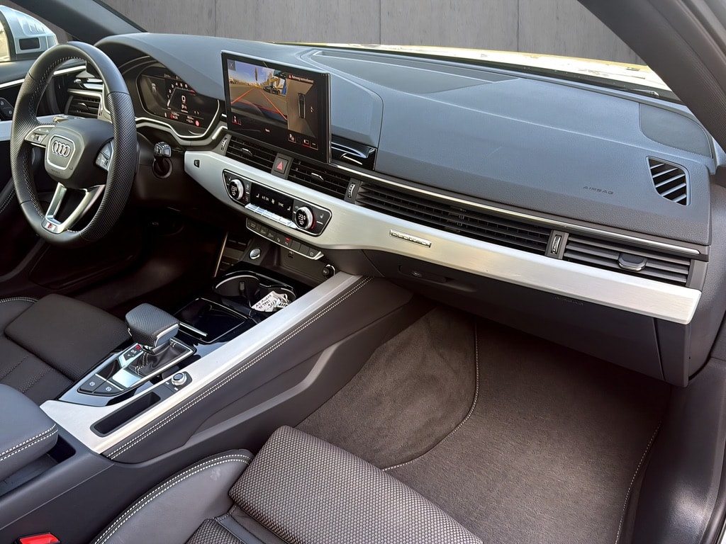 AUDI A4 Avant 45 TFSI S line S-tronic quattro*Panodach, ACC Tempomat, AHK, 19"Alu, (5-Jahre Garantie)-image-8