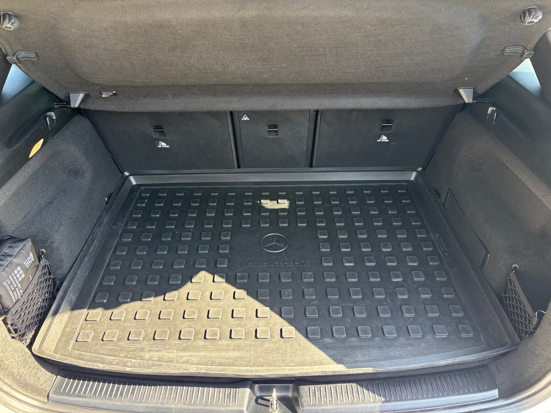 MERCEDES-BENZ B 200 Night Star 7G-DCT-image-8