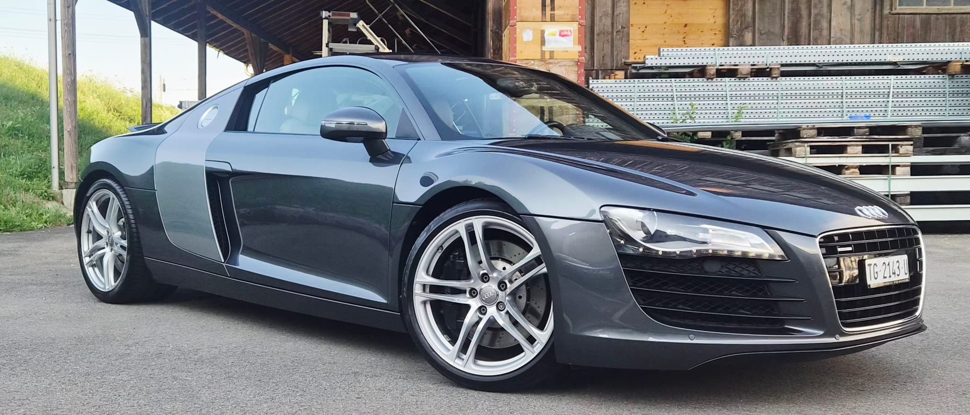 AUDI R8 Coupé 4.2-image-0