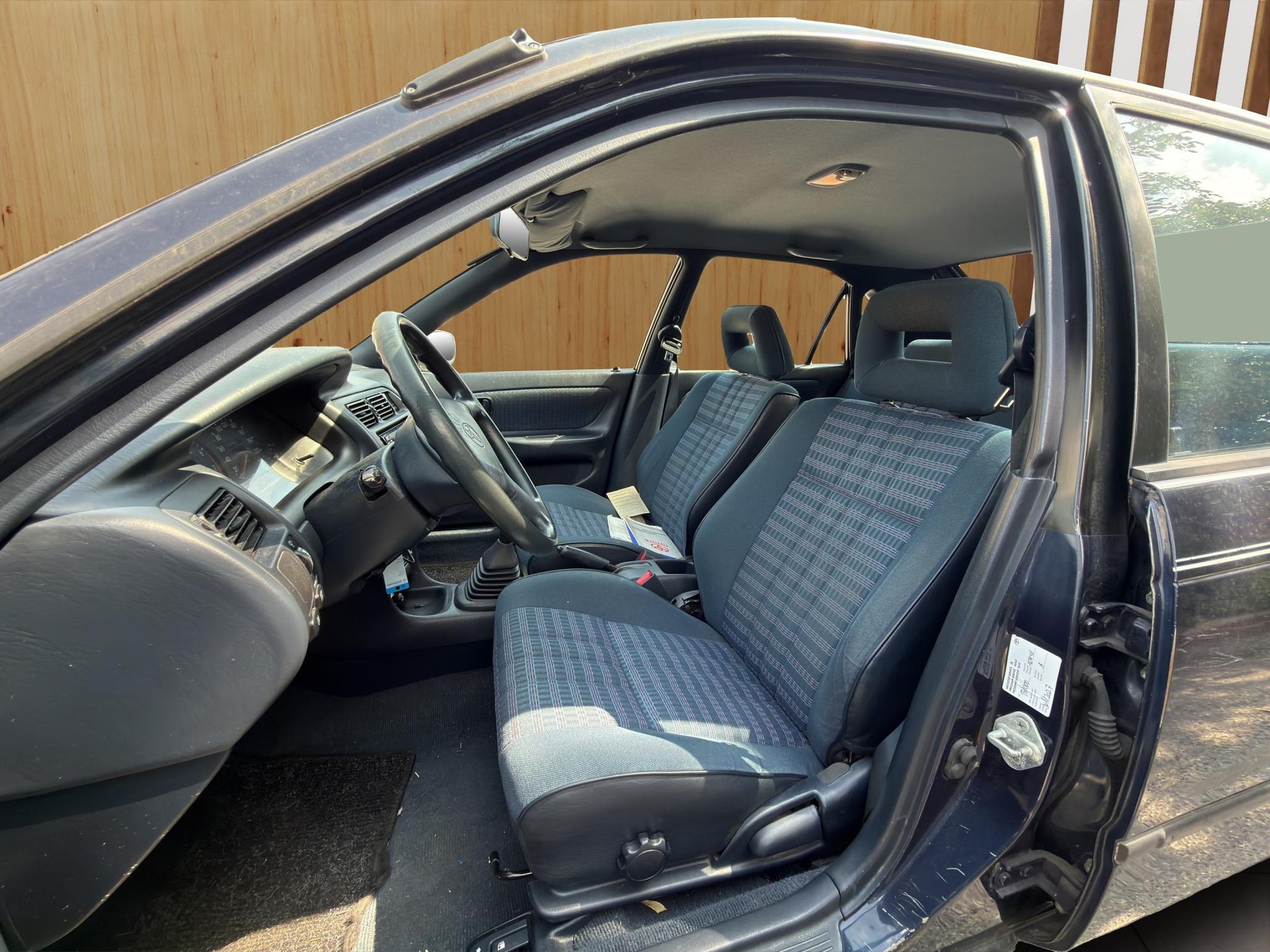 TOYOTA Corolla Compact 1.3 XLi-image-11