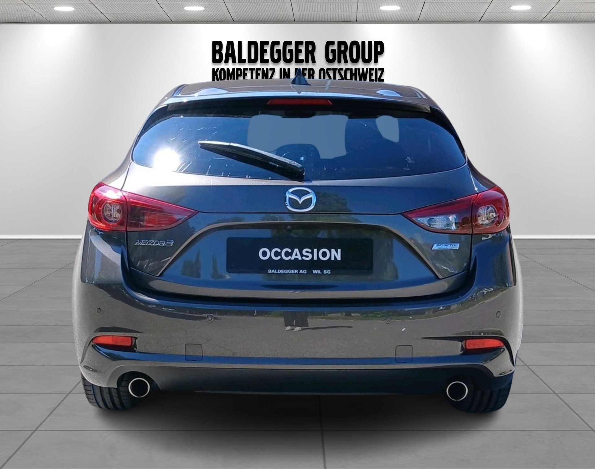 MAZDA 3 D 150 Revolution-image-9