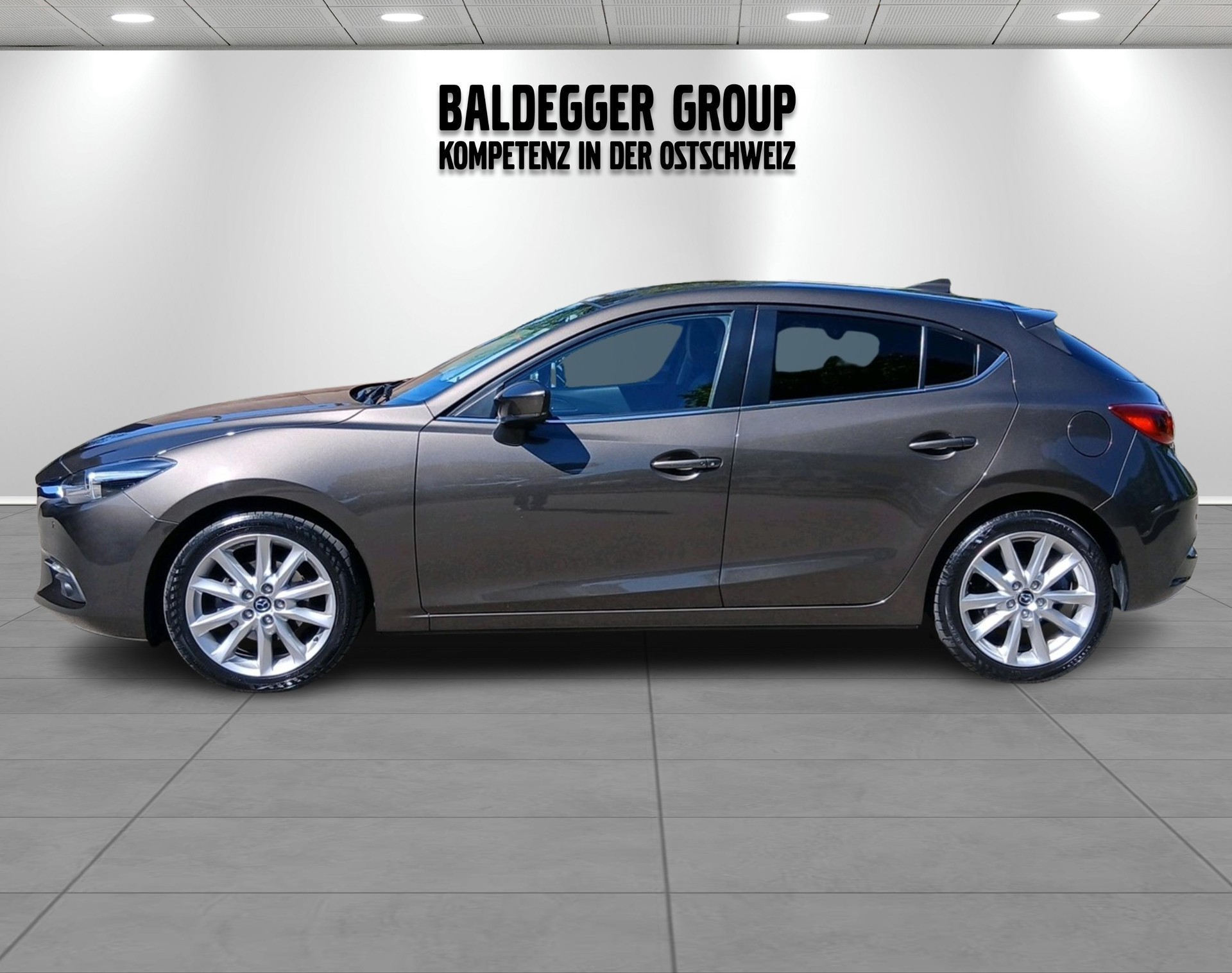 MAZDA 3 D 150 Revolution-image-8