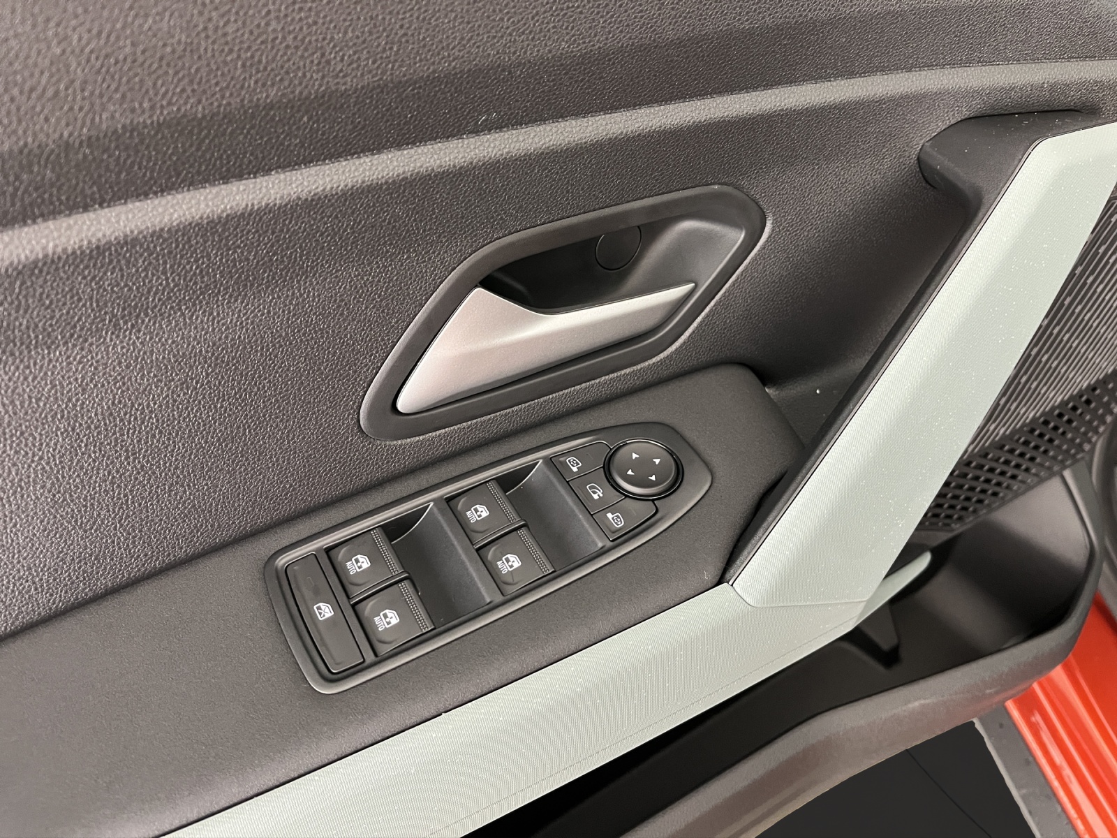 DACIA Bigster 1.2 Hybrid Extreme 4WD-image-13