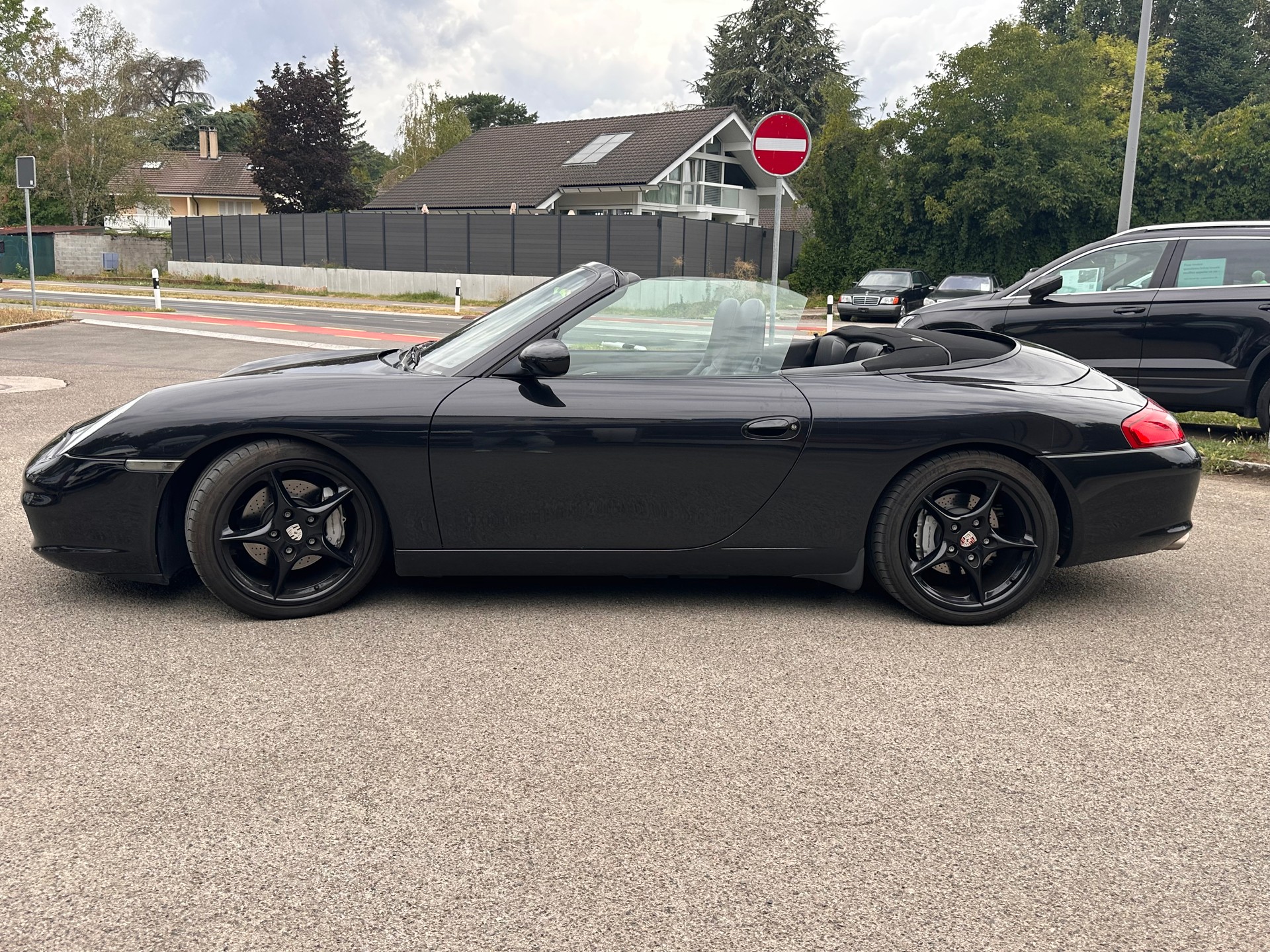 PORSCHE Carrera 4 cab-image-4