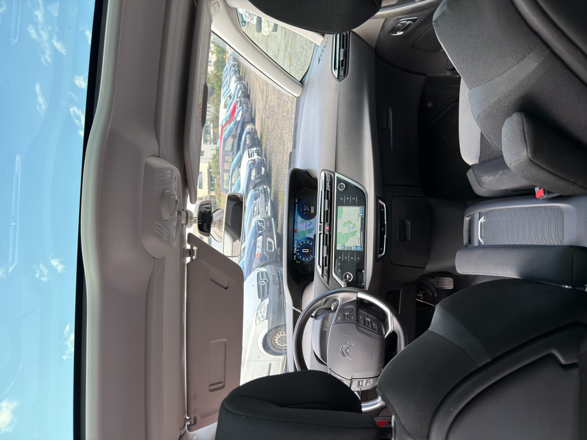 CITROEN Grand C4 Picasso 2.0 BlueHDi Exclusive Automatic-image-16