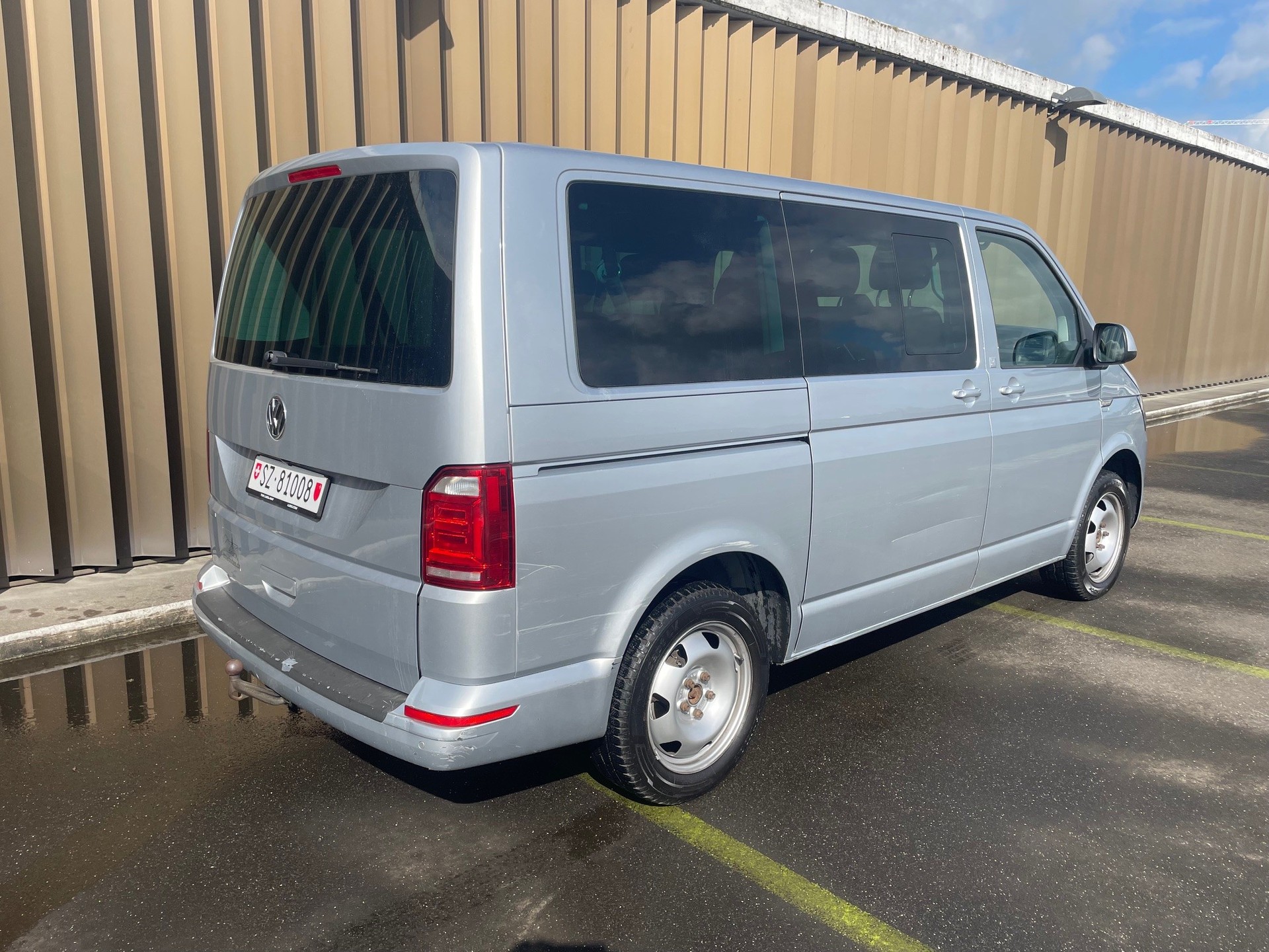 VW 2.0 TDI 204PS - 4x4 / Handschaltung - 9 Sitze / Frisch ab MFK-image-3