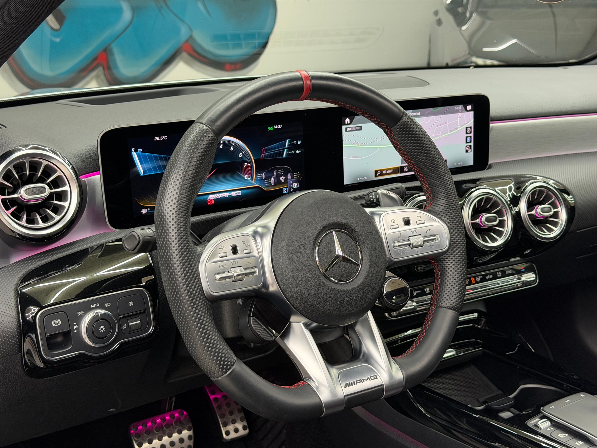 MERCEDES-BENZ A 45 S AMG 4Matic+ Speedshift *CH Auto/Pack aero/Full options*-image-10