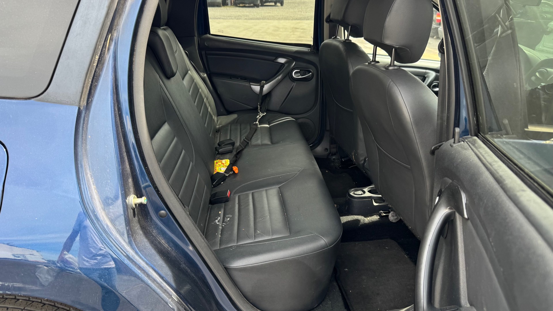 DACIA Duster 1.5 dCi Lauréate 4x2 EDC-image-9