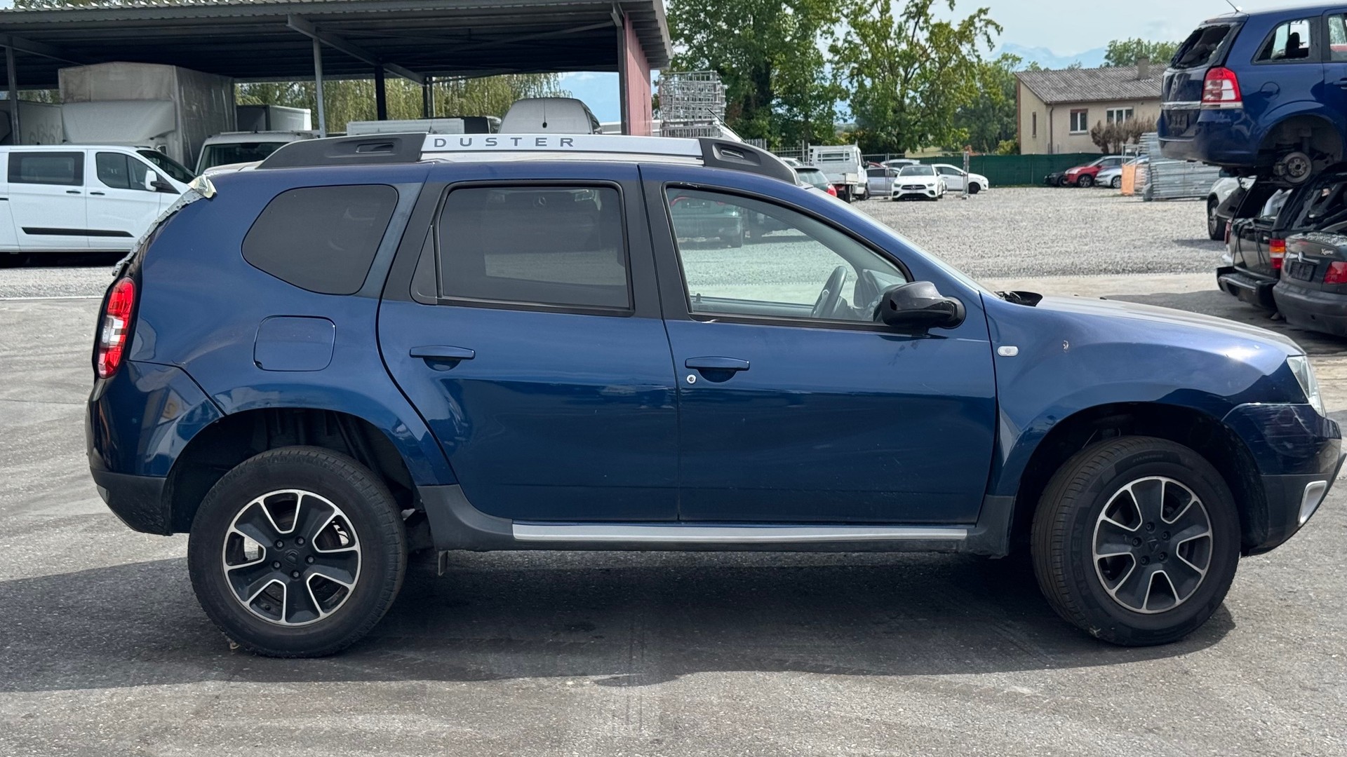 DACIA Duster 1.5 dCi Lauréate 4x2 EDC-image-3