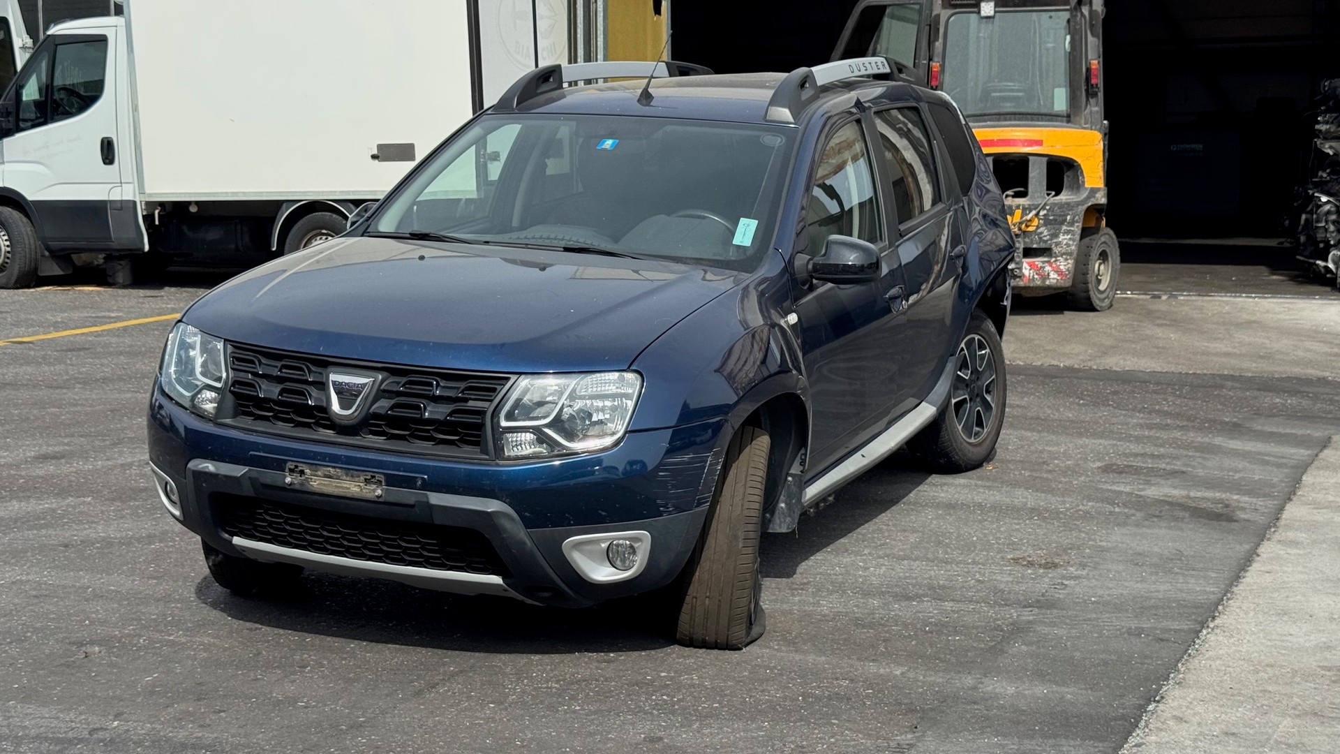DACIA Duster 1.5 dCi Lauréate 4x2 EDC-image-0