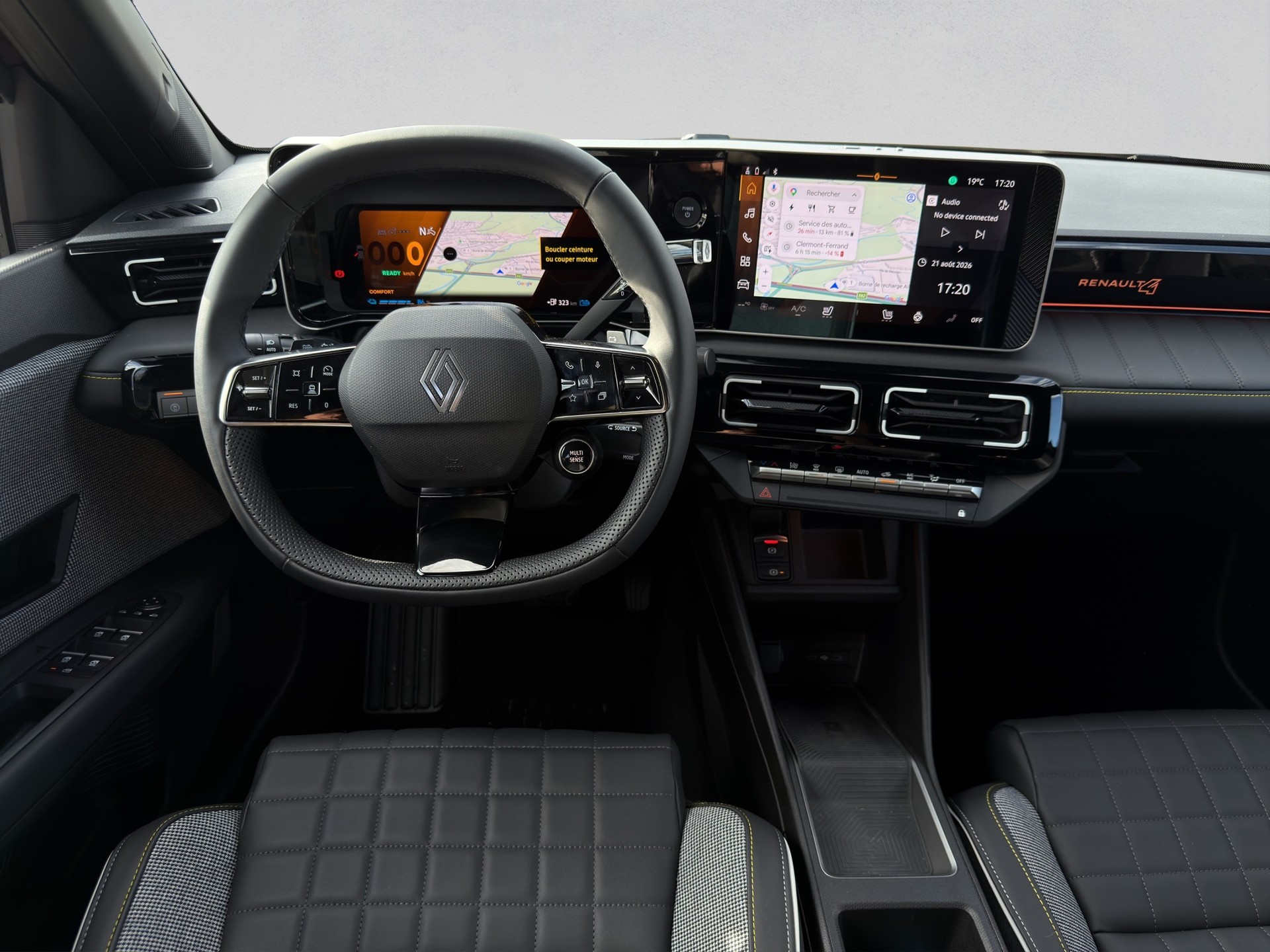 RENAULT R4 E-Tech Comfort Range 52 kWh Iconic-image-12