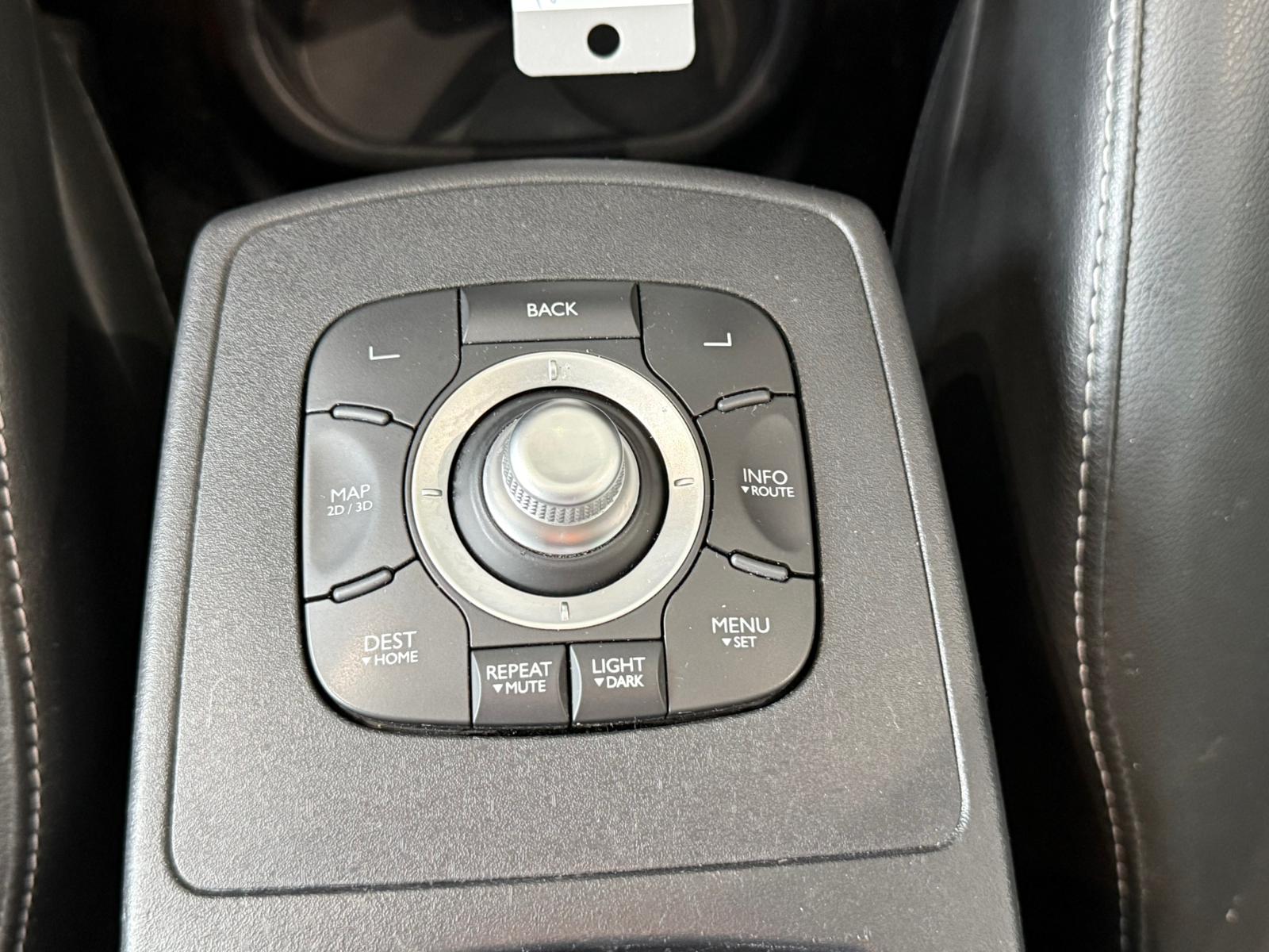 RENAULT Grand Scénic 2.0 16V Bose X-Tronic CVT-image-15