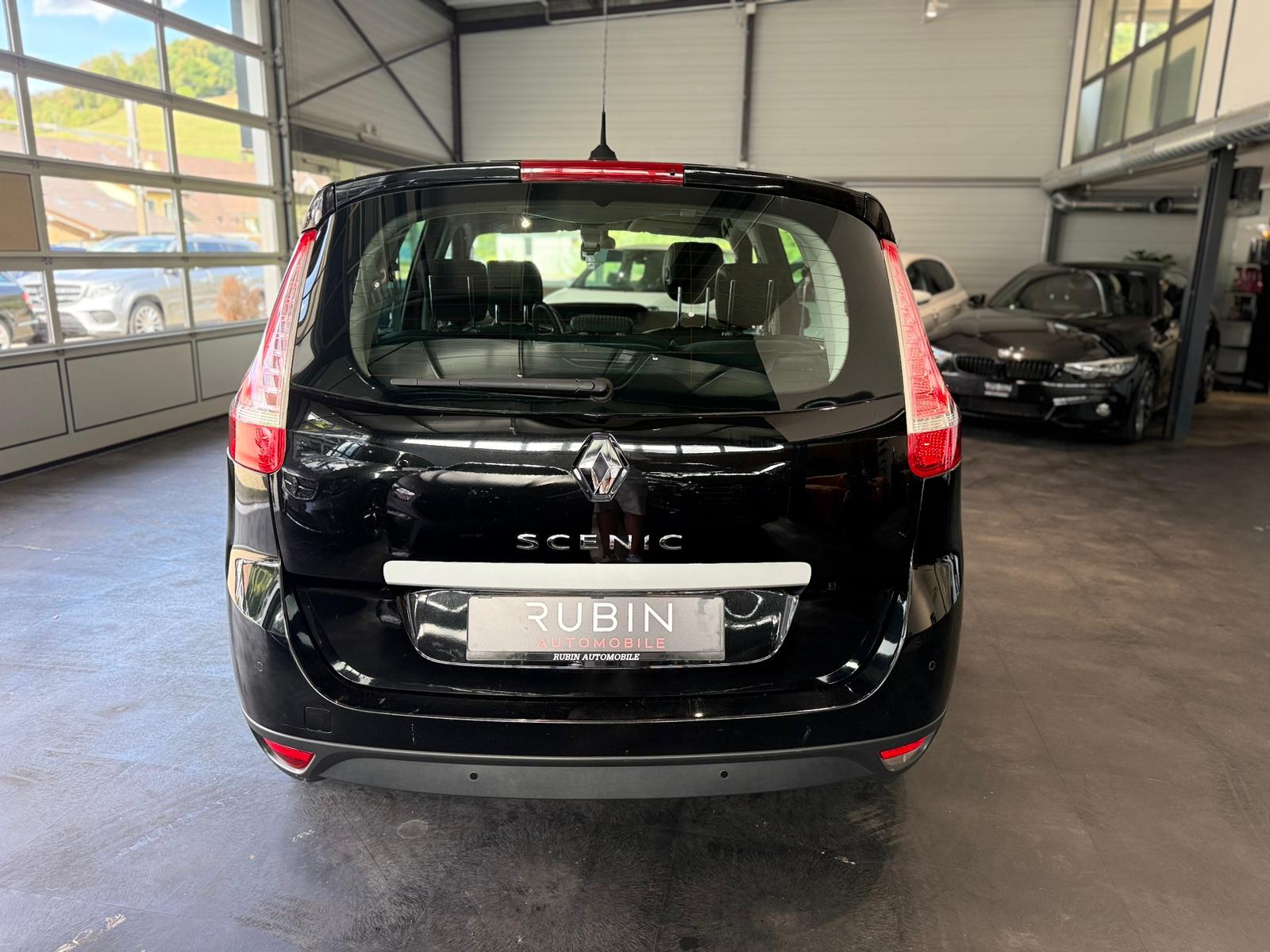 RENAULT Grand Scénic 2.0 16V Bose X-Tronic CVT-image-3
