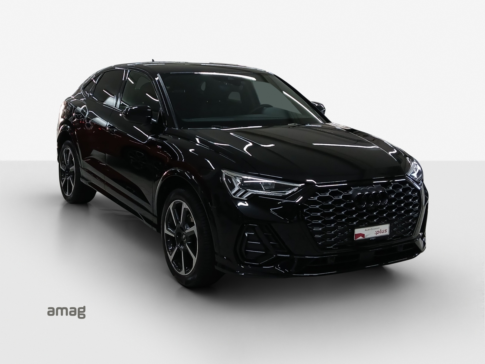 AUDI Q3 Sportback 35 TFSI S line Attraction S-tronic-image-5