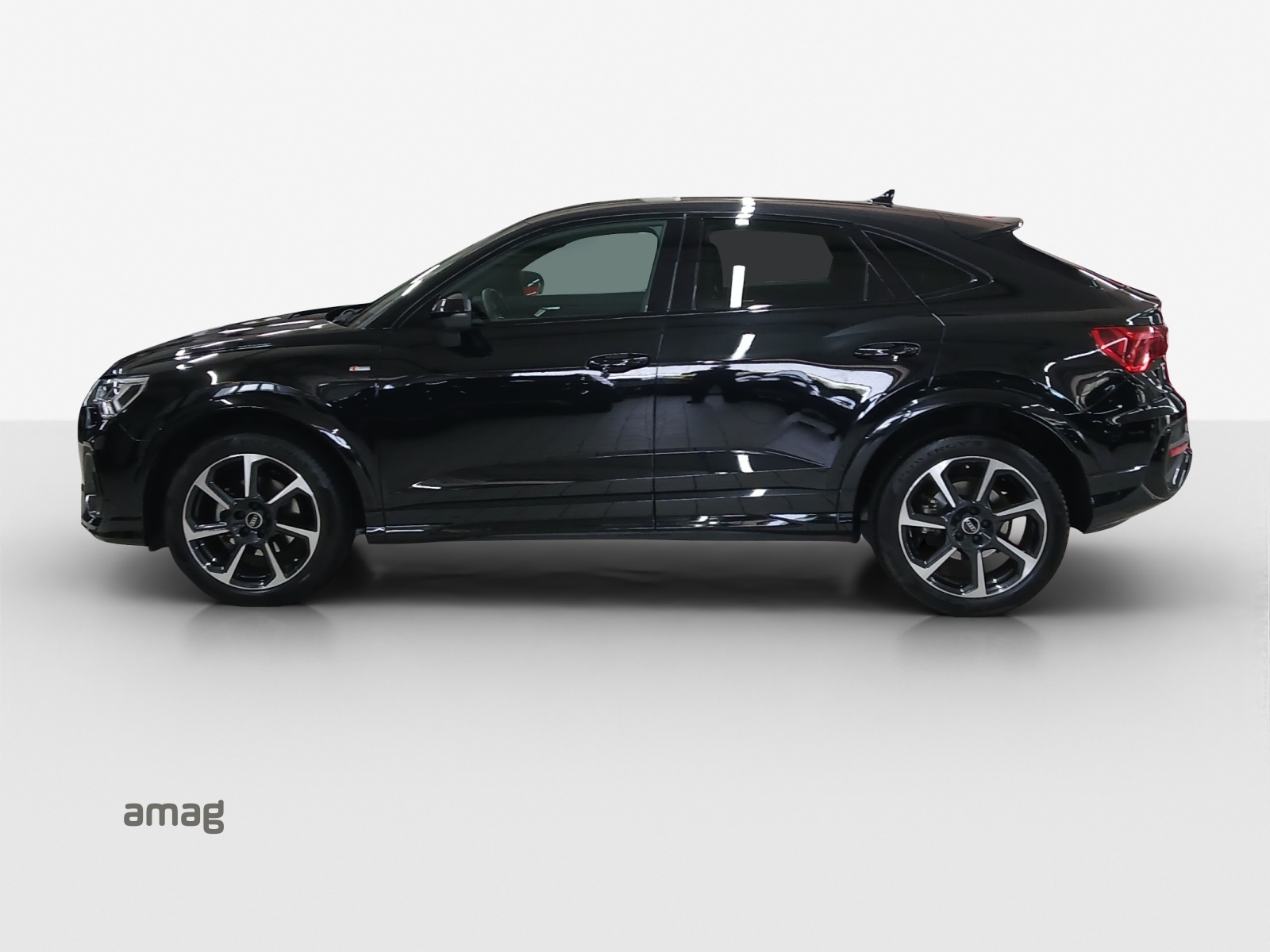AUDI Q3 Sportback 35 TFSI S line Attraction S-tronic-image-1