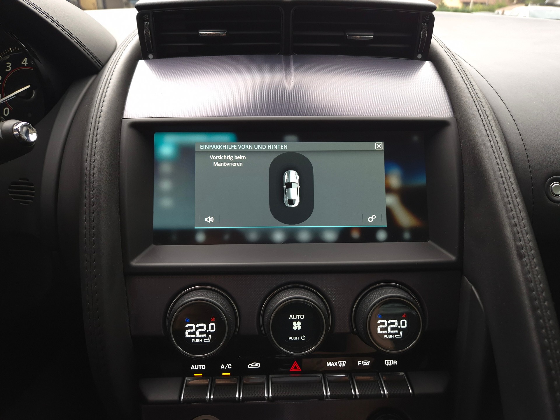 JAGUAR F-Type Convertible 5.0 V8 S/C R AWD Automatik-image-22