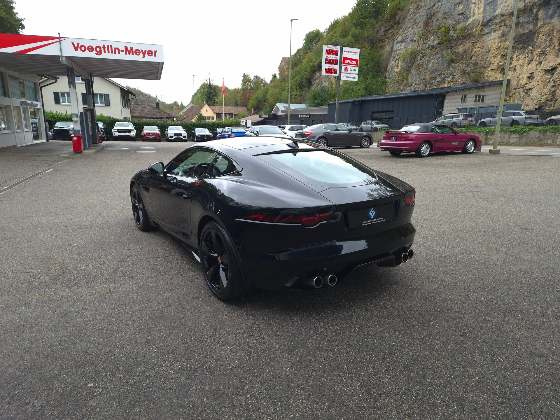 JAGUAR F-Type Convertible 5.0 V8 S/C R AWD Automatik-image-9