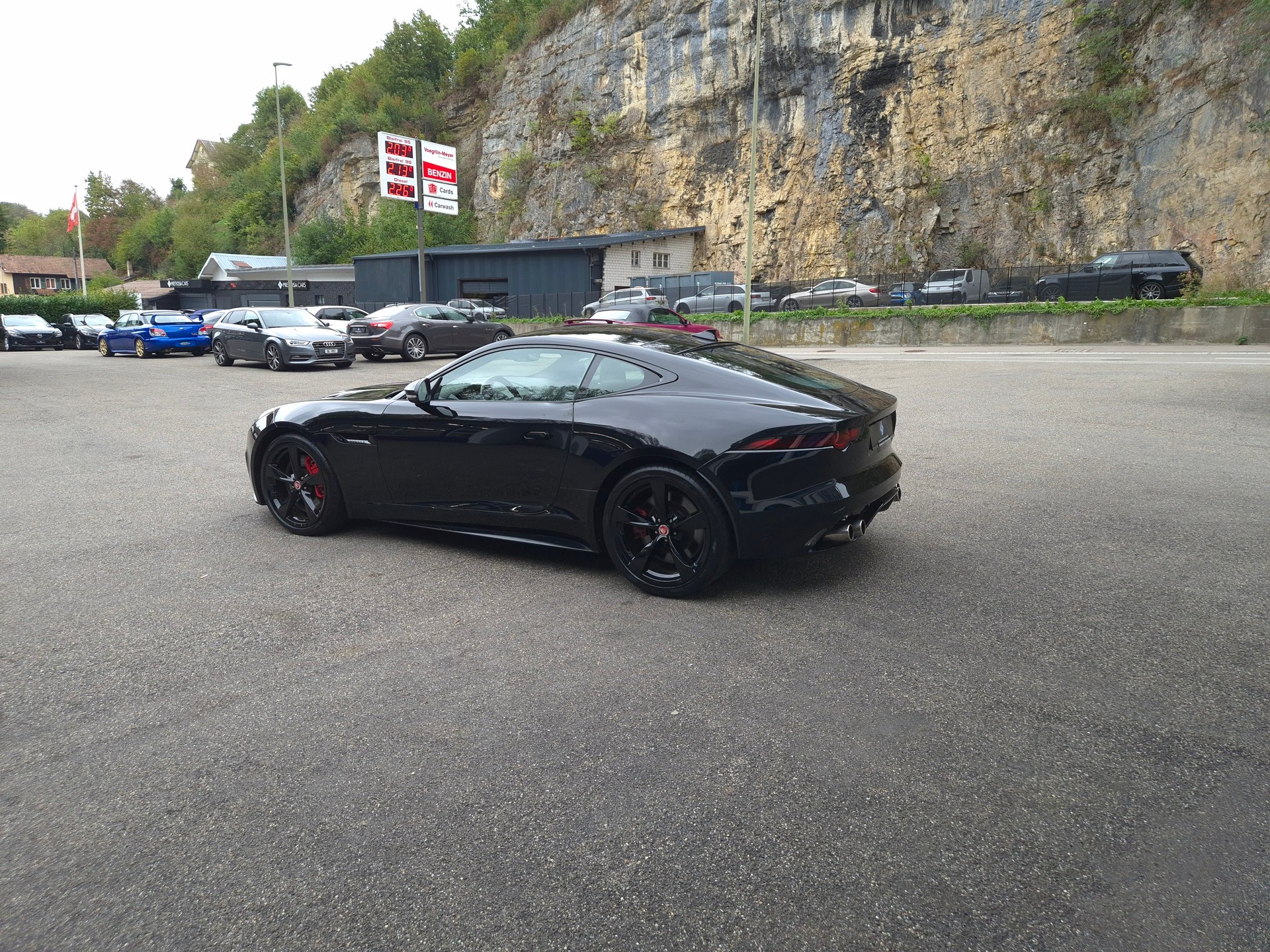 JAGUAR F-Type Convertible 5.0 V8 S/C R AWD Automatik-image-8