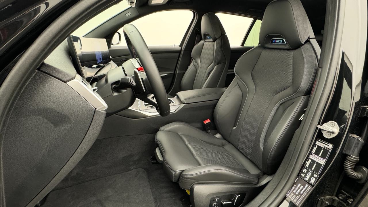 BMW M3 Touring xDrive Competition M-image-4