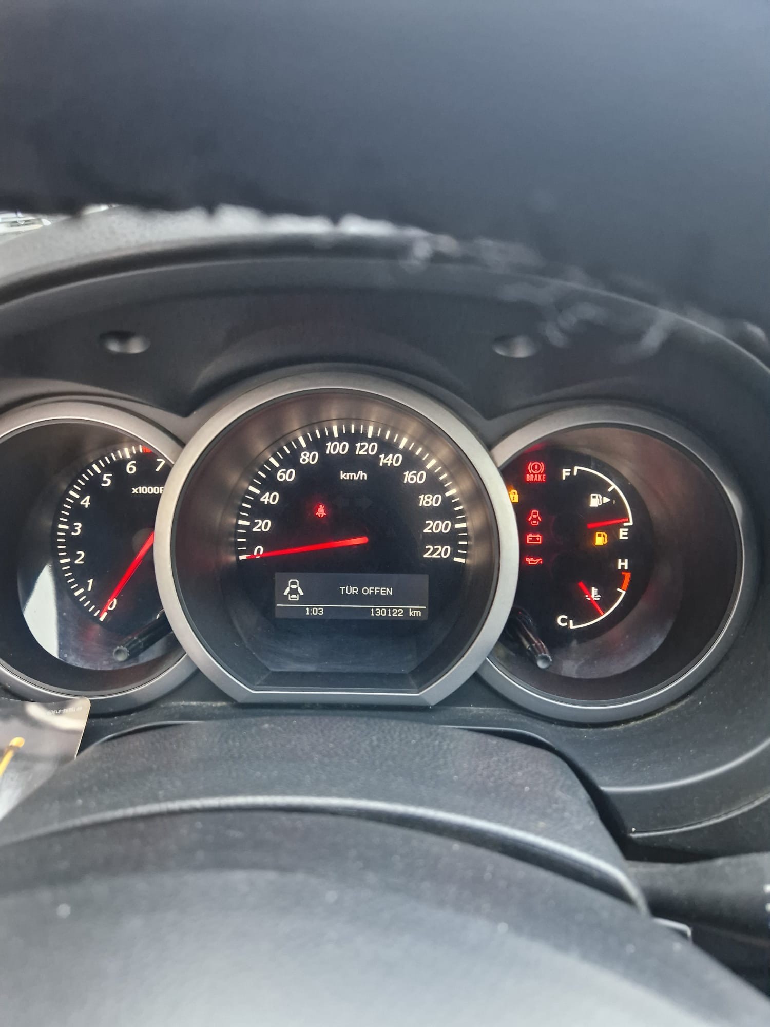 SUZUKI Grand Vitara 2.4 16V GL Top-image-0