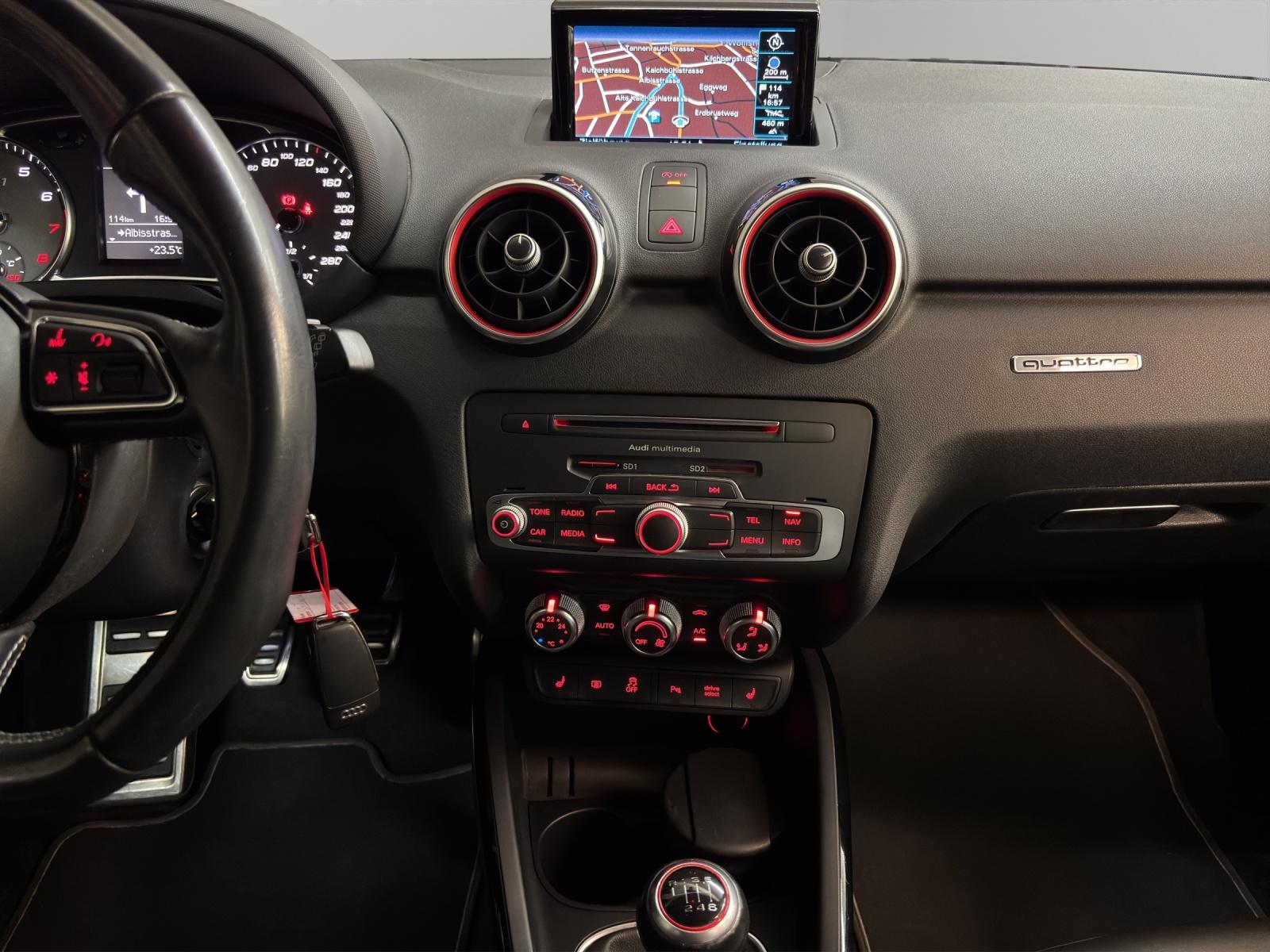 AUDI S1 Sportback 2.0 TFSI quattro-image-10