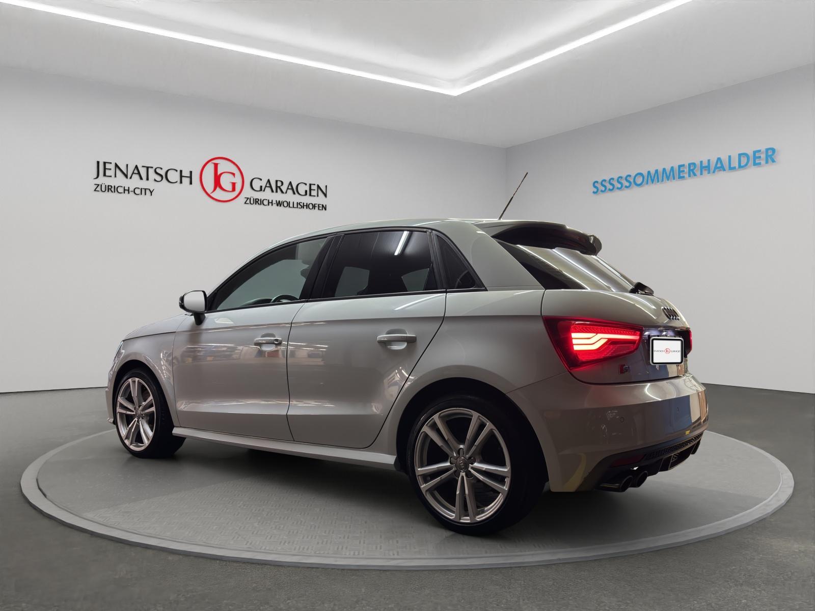 AUDI S1 Sportback 2.0 TFSI quattro-image-2