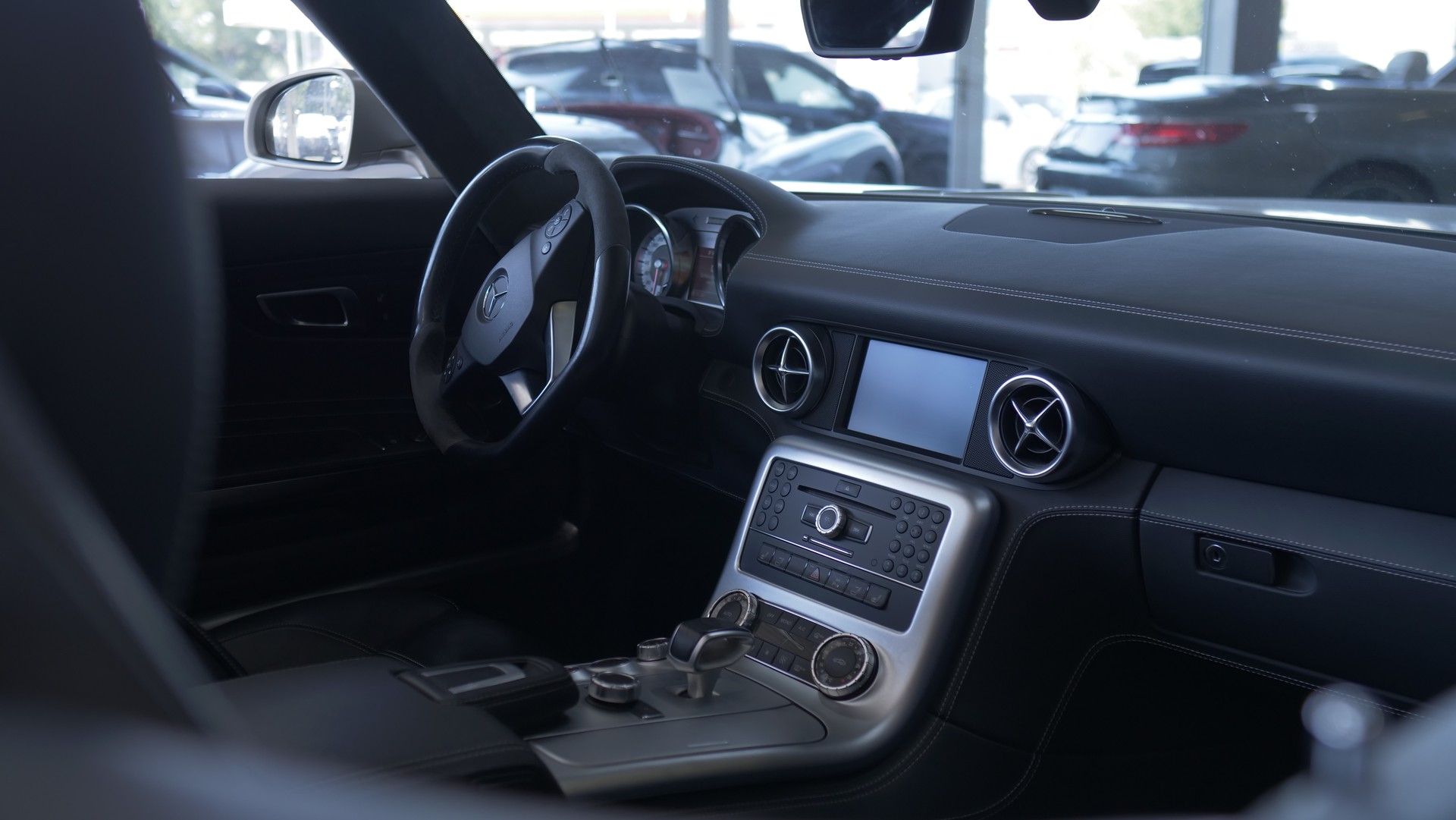 MERCEDES-BENZ SLS 63 AMG Speedshift-image-13