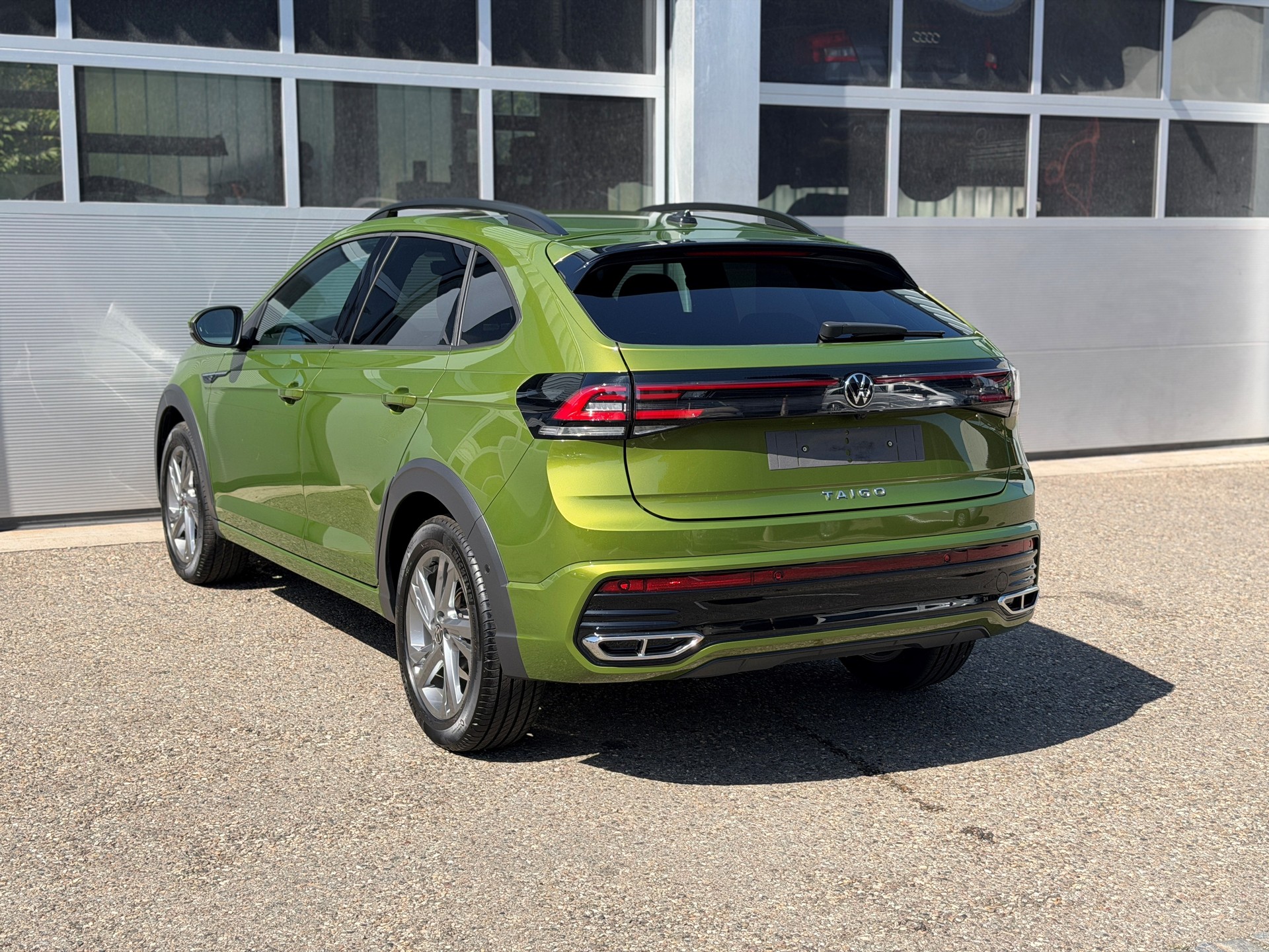 VW Taigo 1.0 TSI R-Line DSG-image-4
