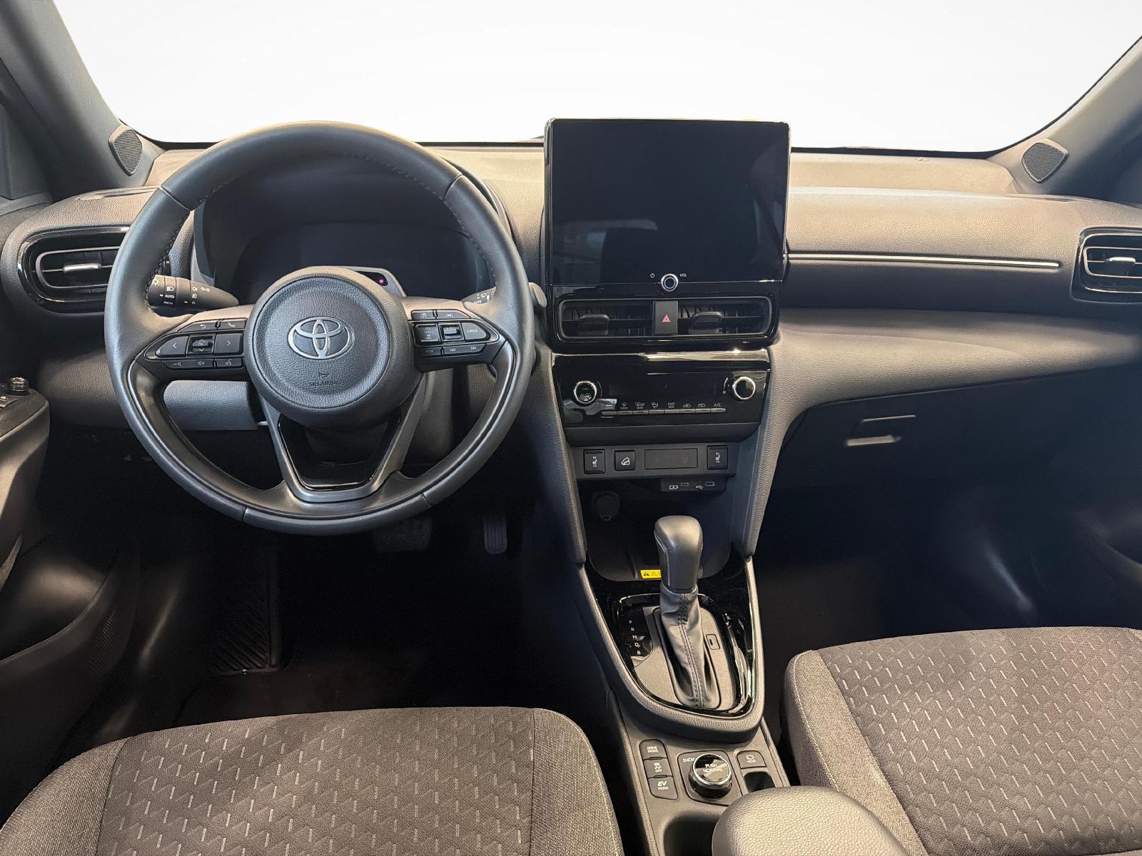TOYOTA Yaris Cross 1.5 VVT-i HSD Trend AWD-i - Ruote invernali & Servizi inclusi-image-8